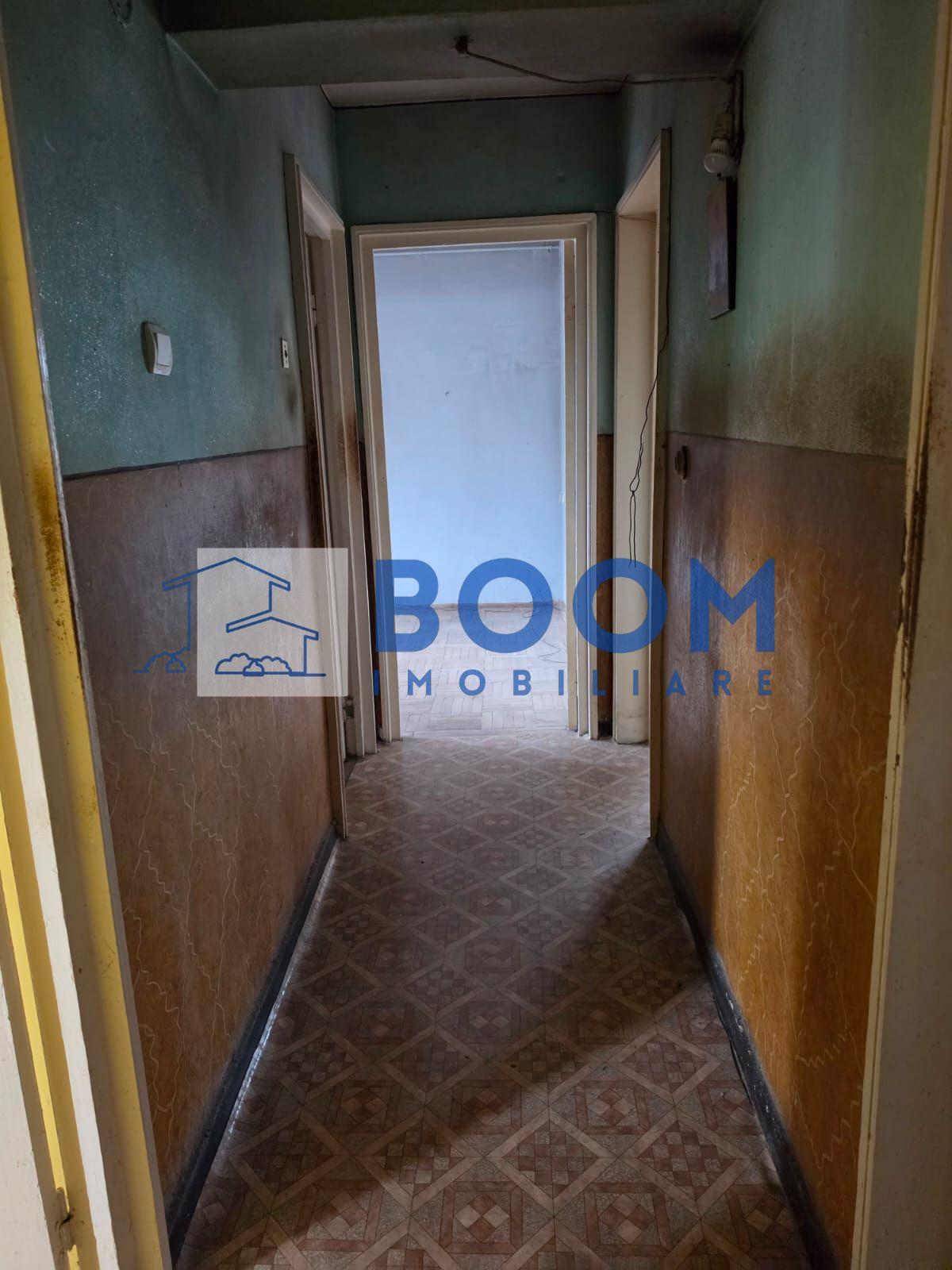 Apartament 4 camere decomandat | Traian, Râmnicu Vâlcea | 70,43 mp, etaj 4 - 8