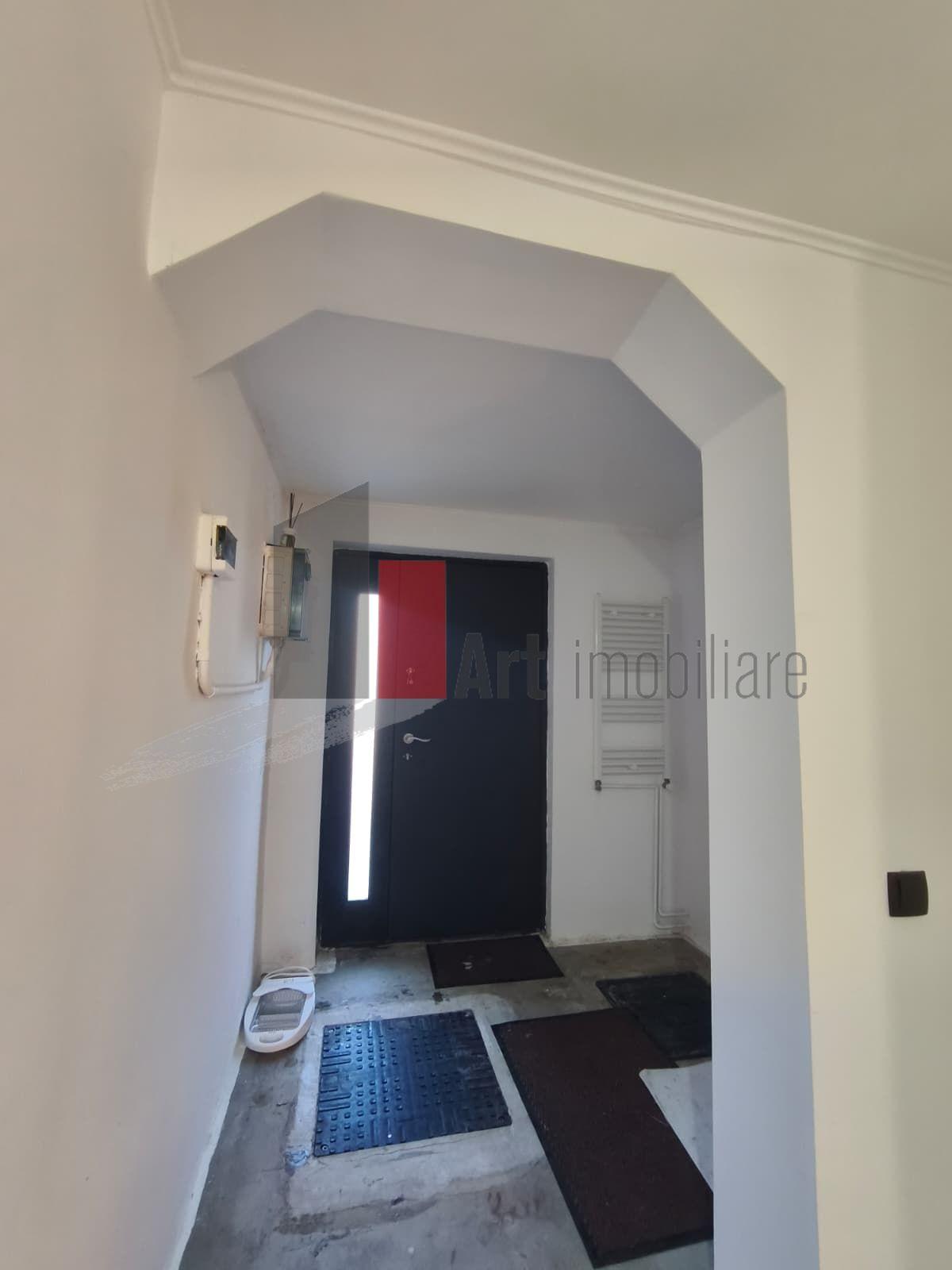 Casa Vanzare Giulesti 4 camere - 8