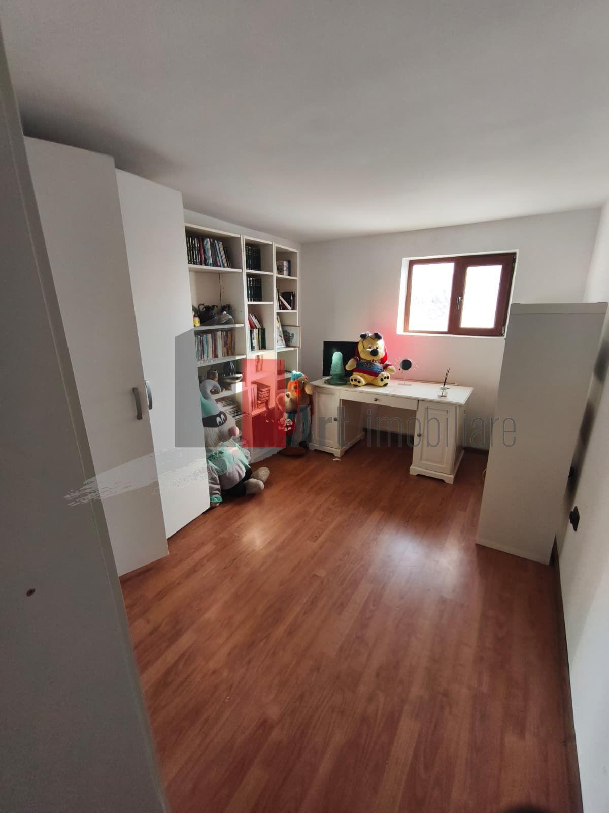 Casa Vanzare Giulesti 4 camere - 3