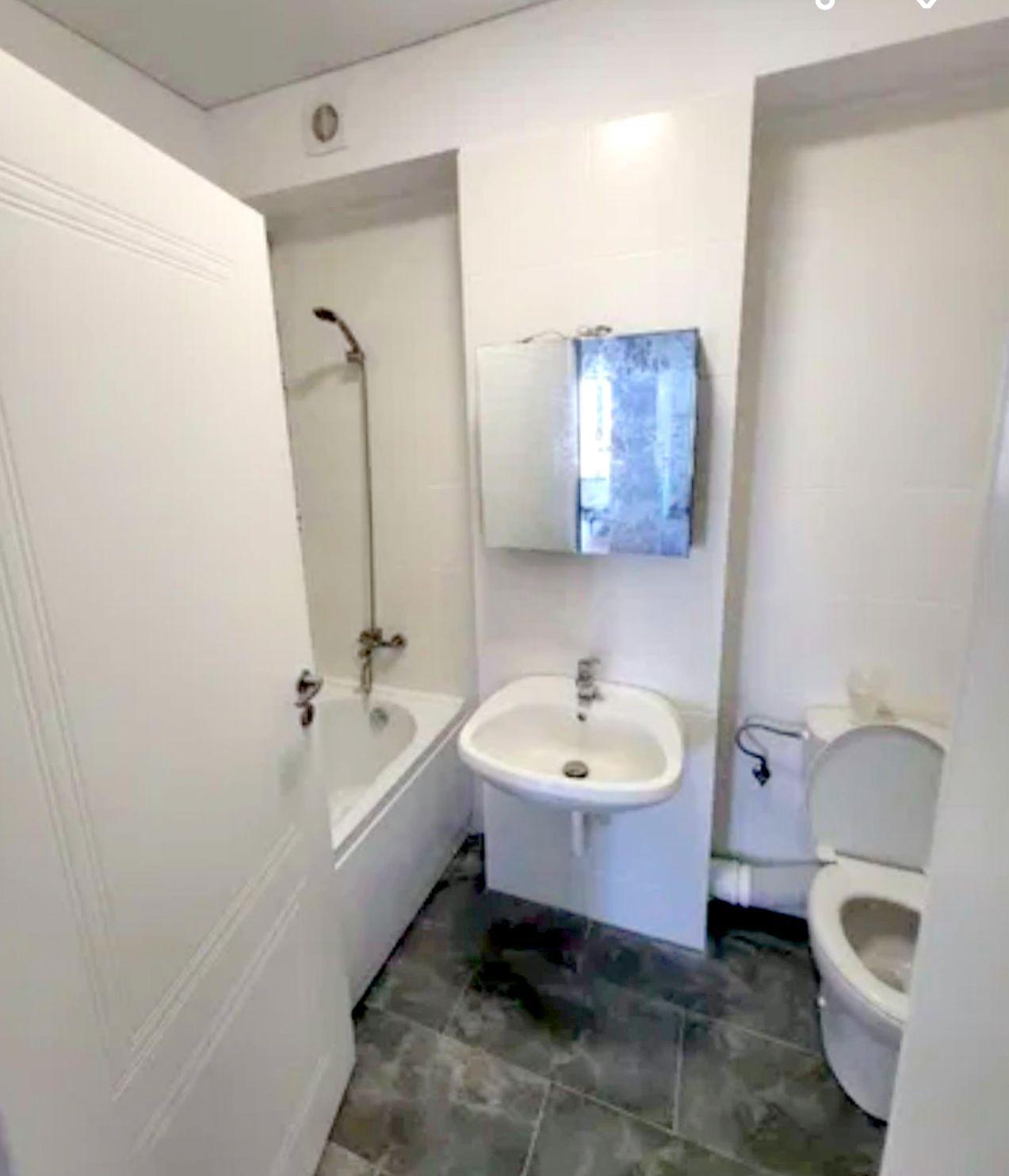 Apartament modern cu 3 camere - Complex Arcada - 11
