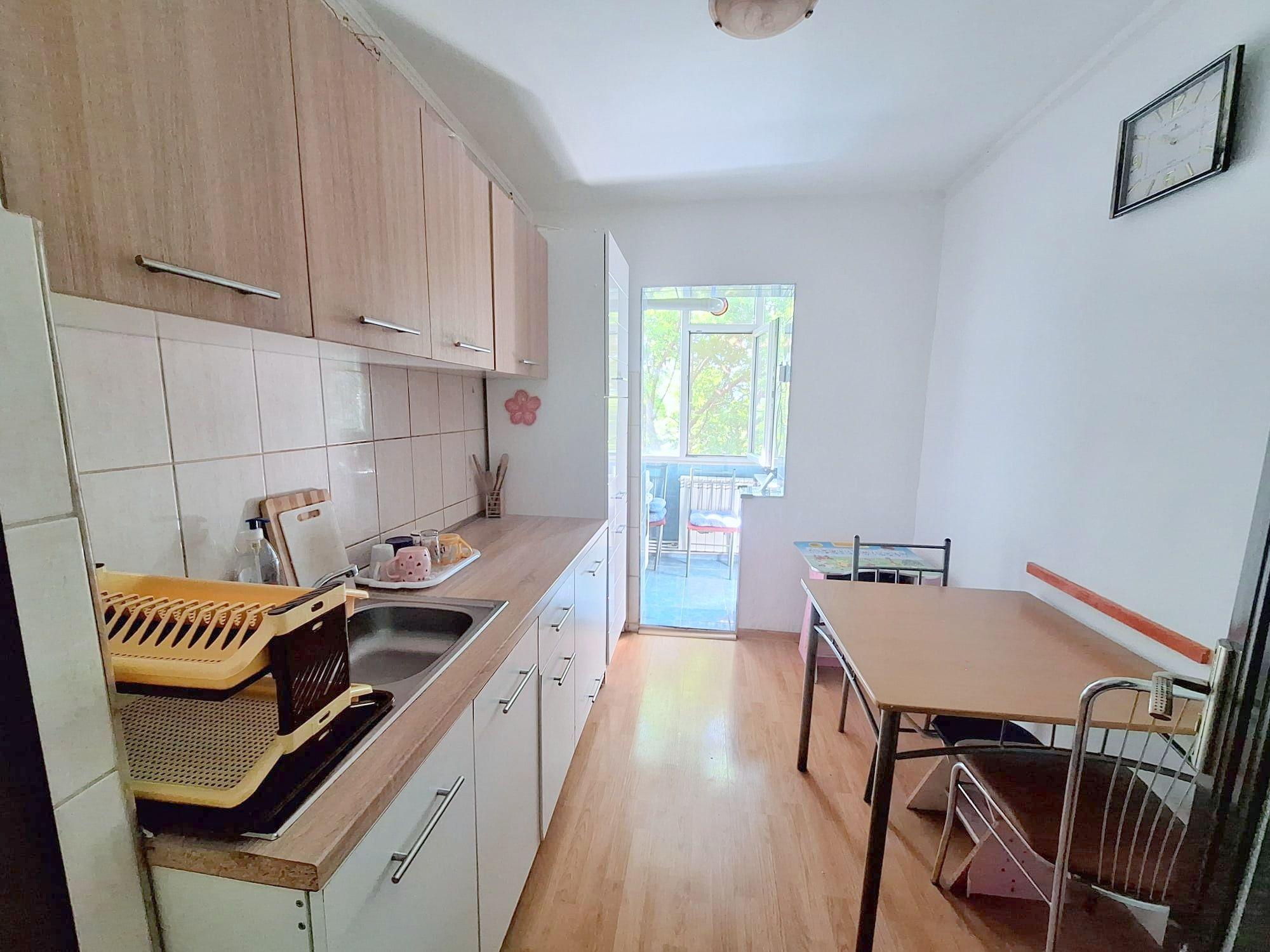 Apartament 2 camere de închiriat - Micro 17 - Mobilat - 350 Euro