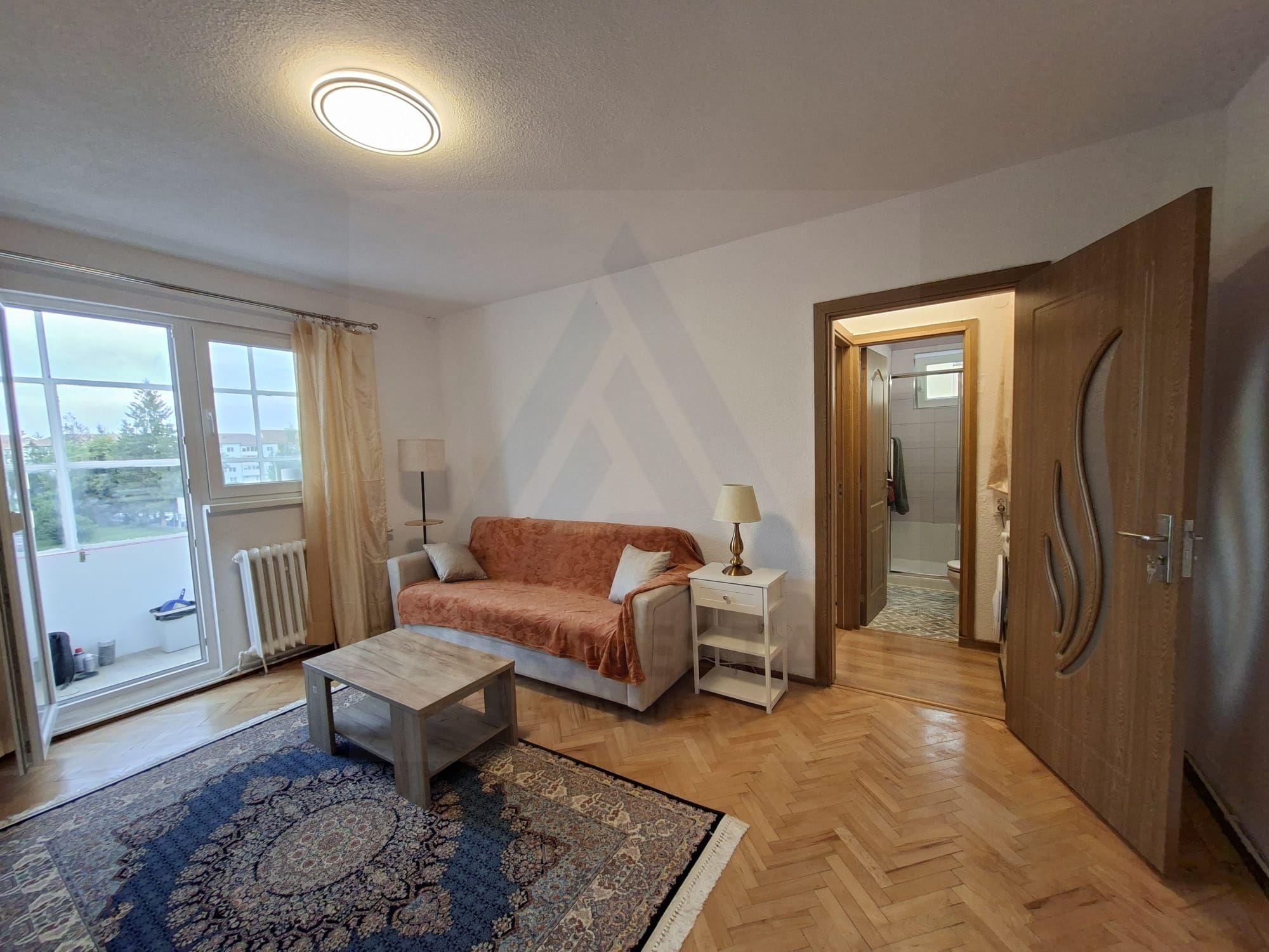 Apartament 3 camere etaj 2 renovat prima inchiriere pe Mihai Viteazul - 1