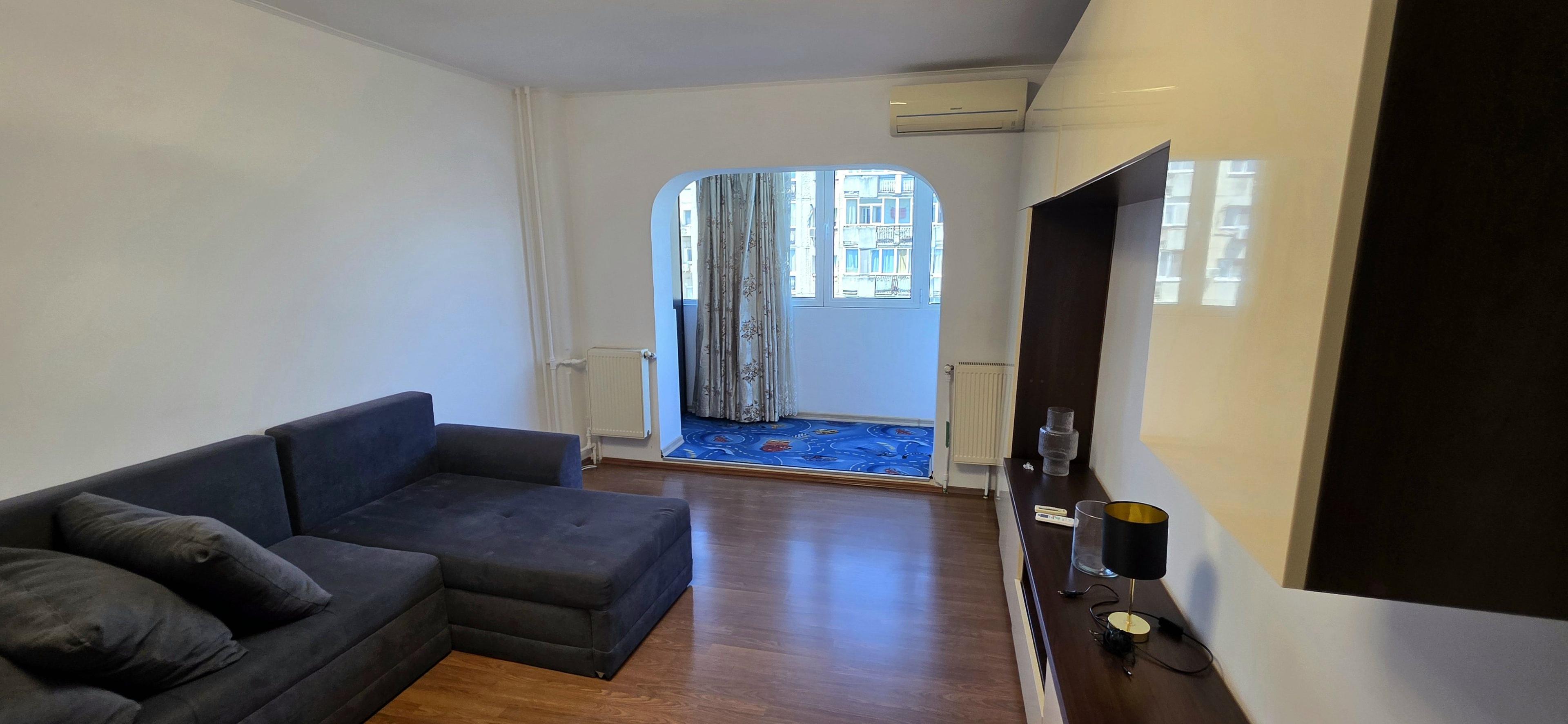 Apartament 3 camere de vânzare Crângași 75 mp bloc 1982 - 2