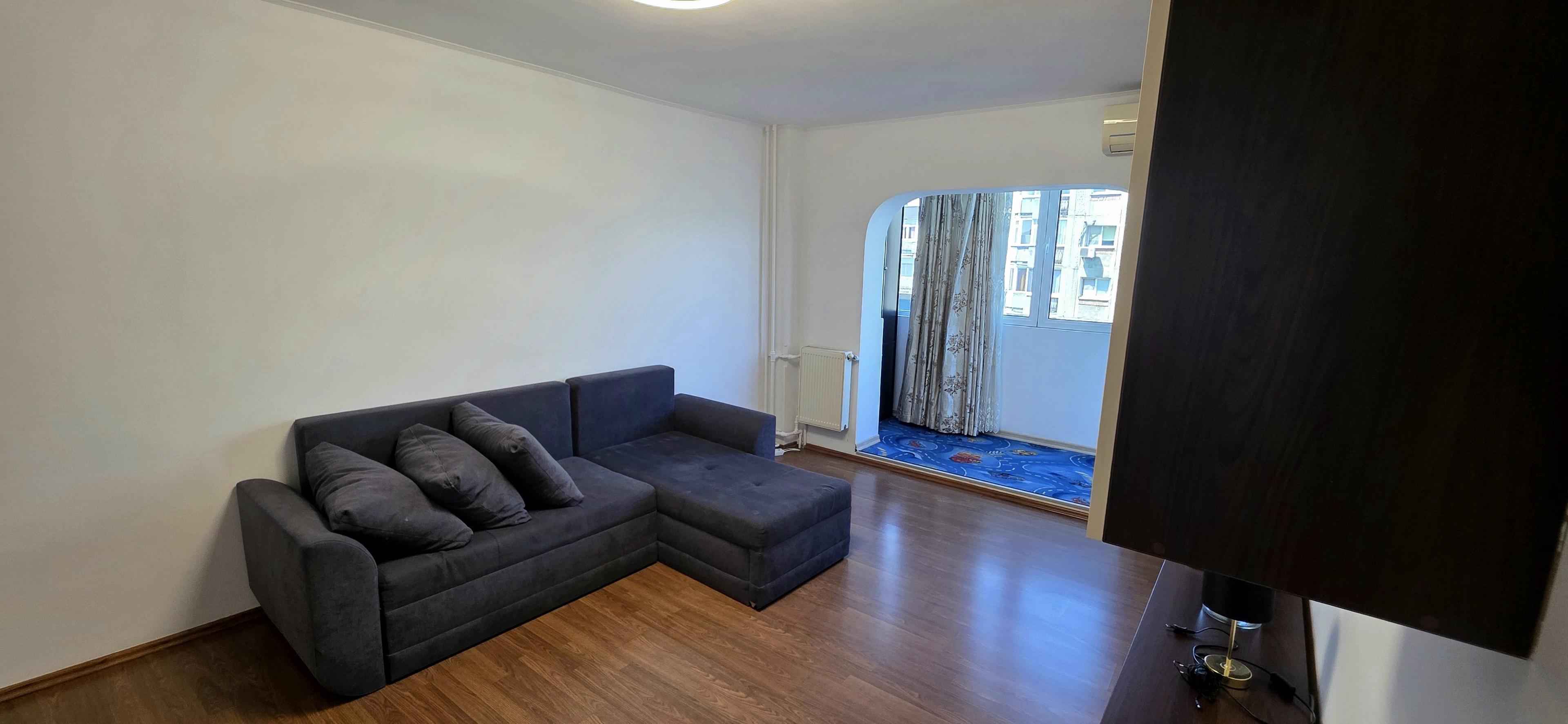 Apartament 3 camere de vânzare Crângași 75 mp bloc 1982 - 1