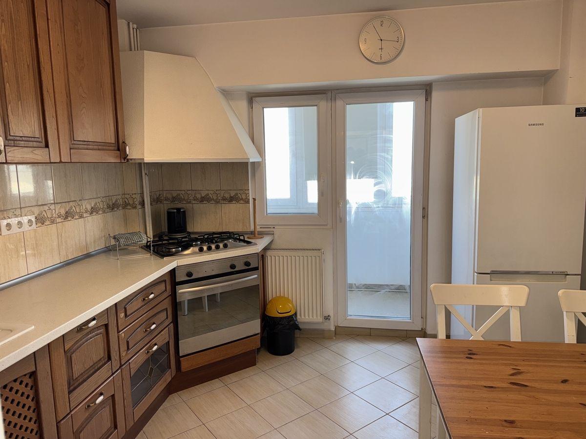 Apartament de Inchiriat - 2 Camere - Metrou Universitate - 50 mp - 6