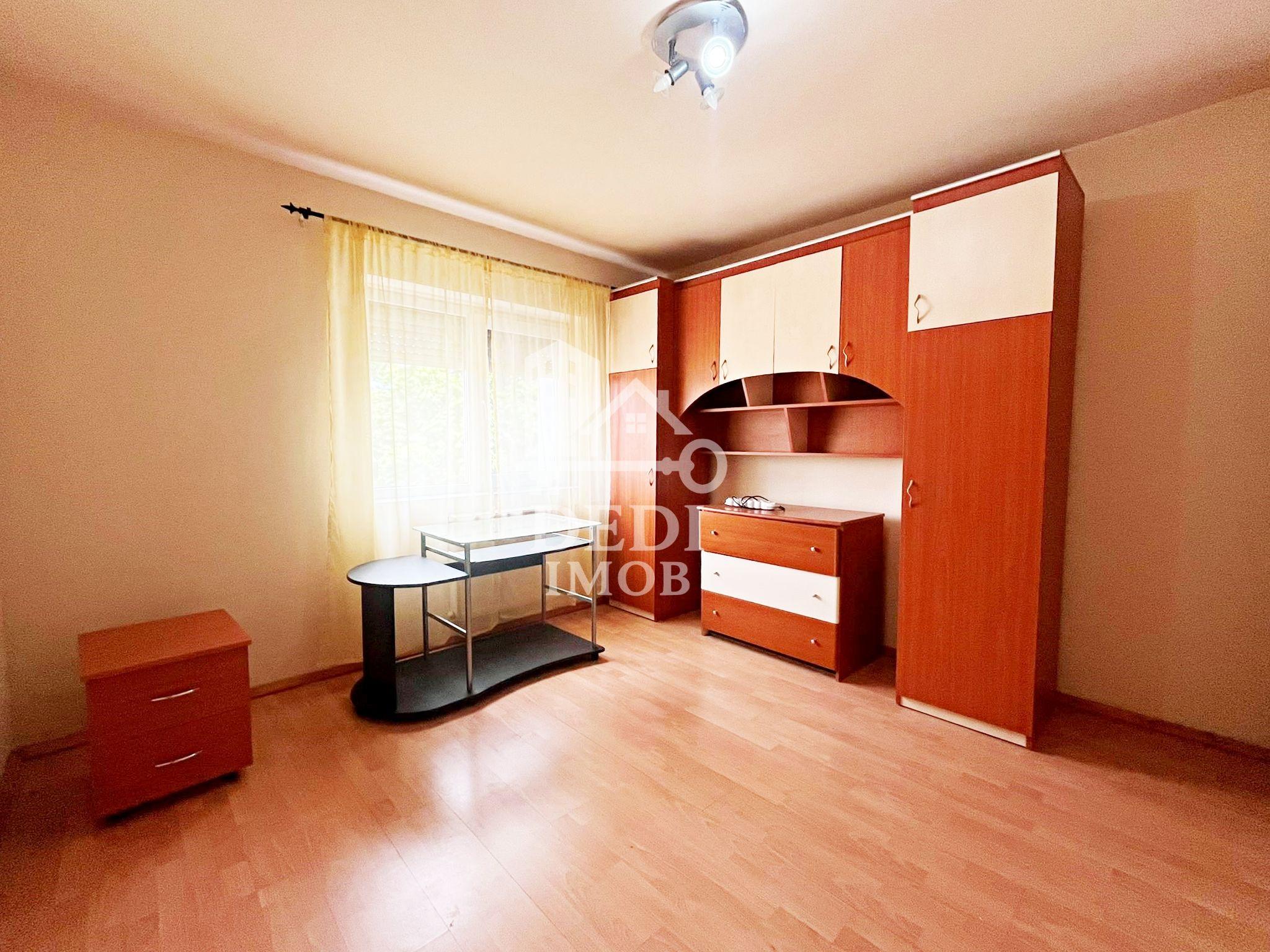 Apartament 2 camere de inchiriat in zona Rogerius, Oradea - 1