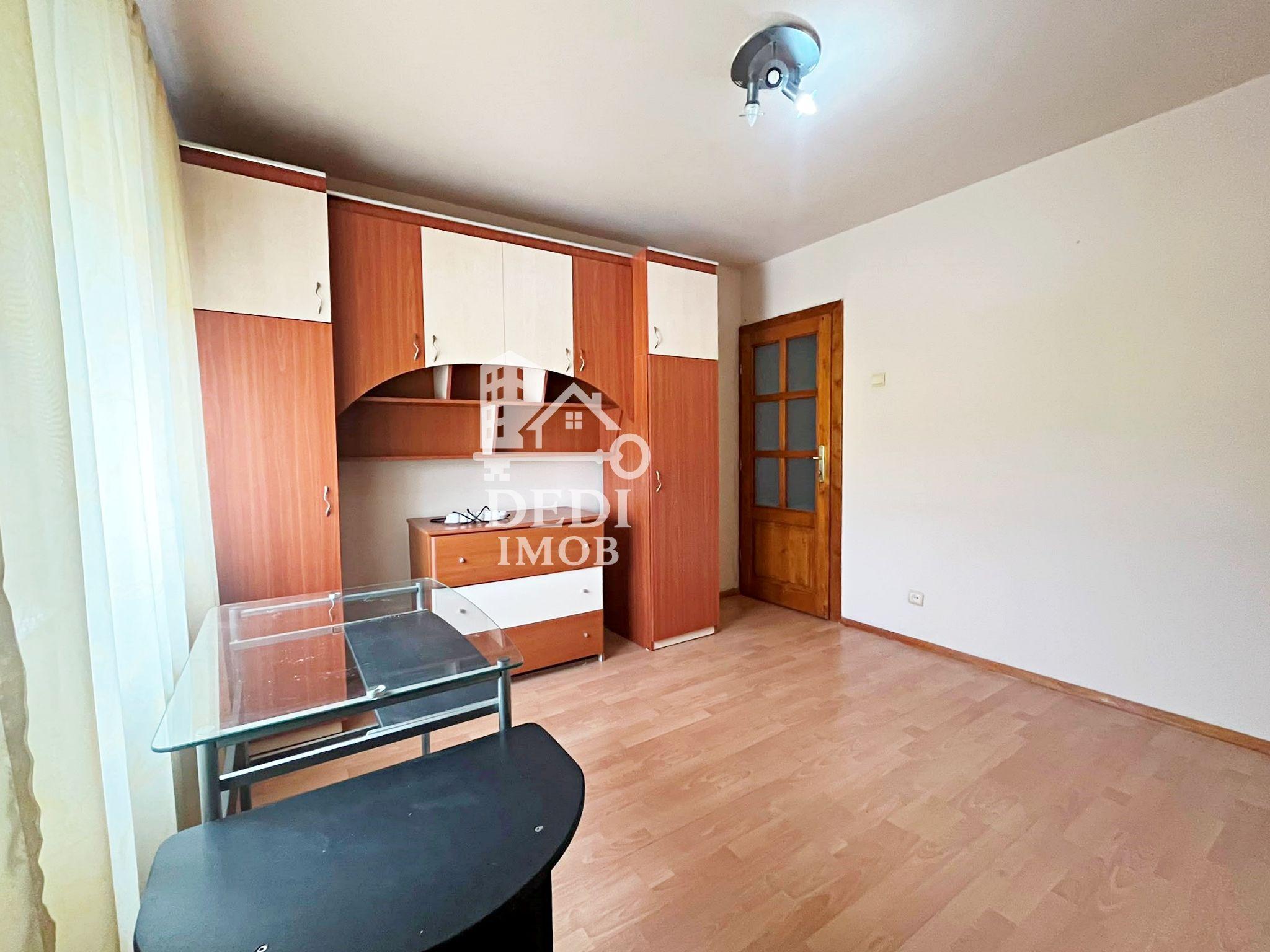 Apartament 2 camere de inchiriat in zona Rogerius, Oradea - 2