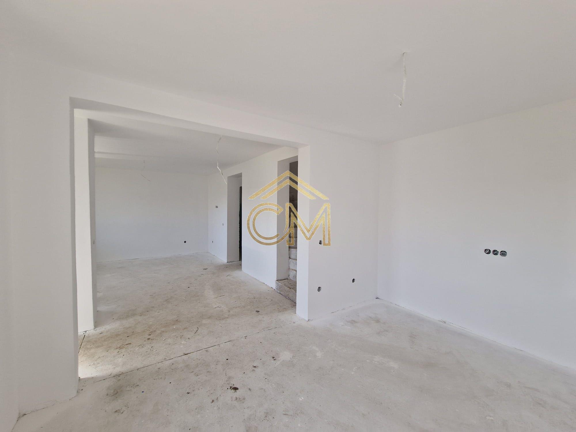 Quadruplex 4 Camere / 82MPU / Terasa / 170MP Curte - 9