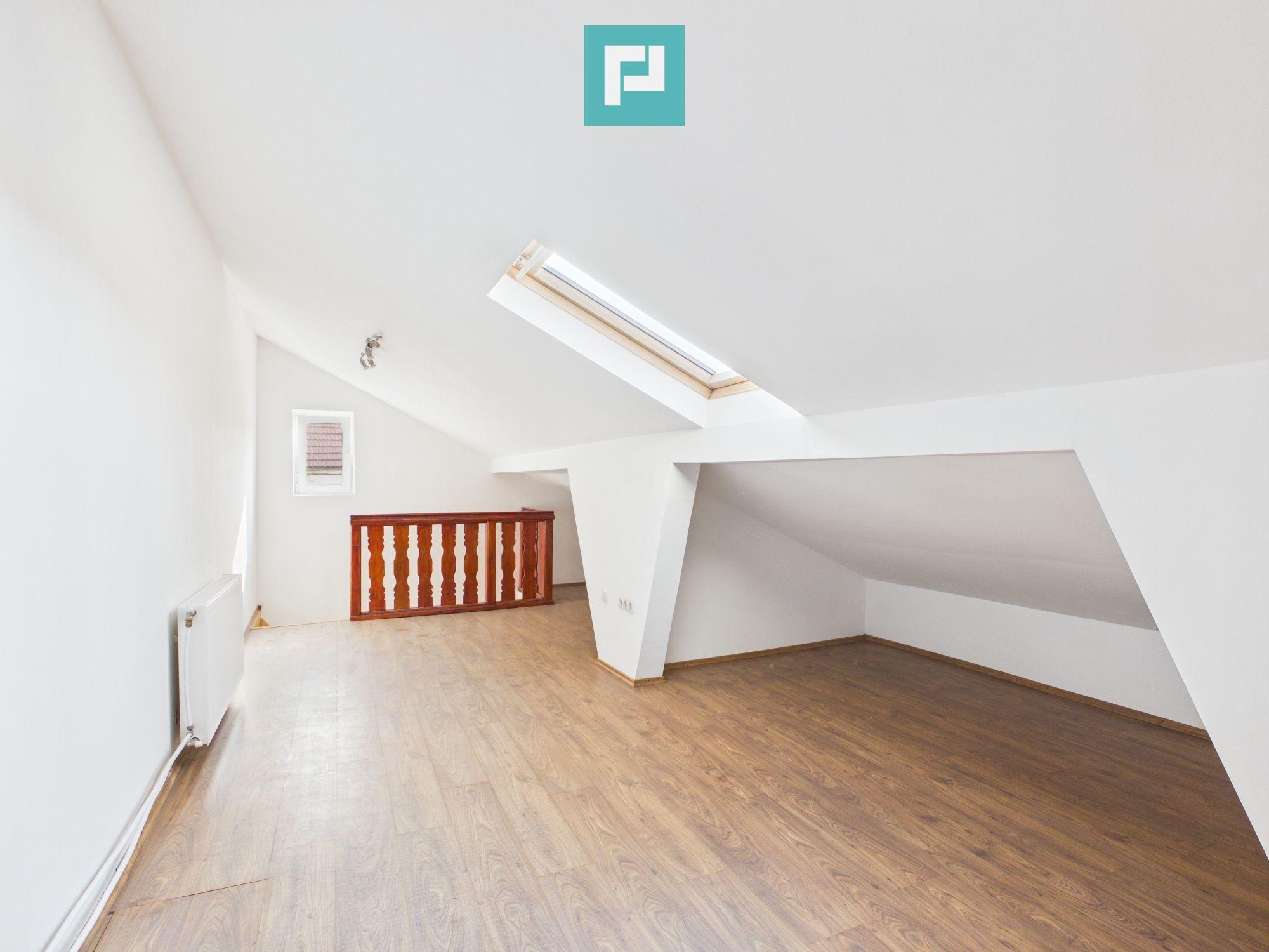 Casă renovată ultracentral | Str. Primăriei - 16
