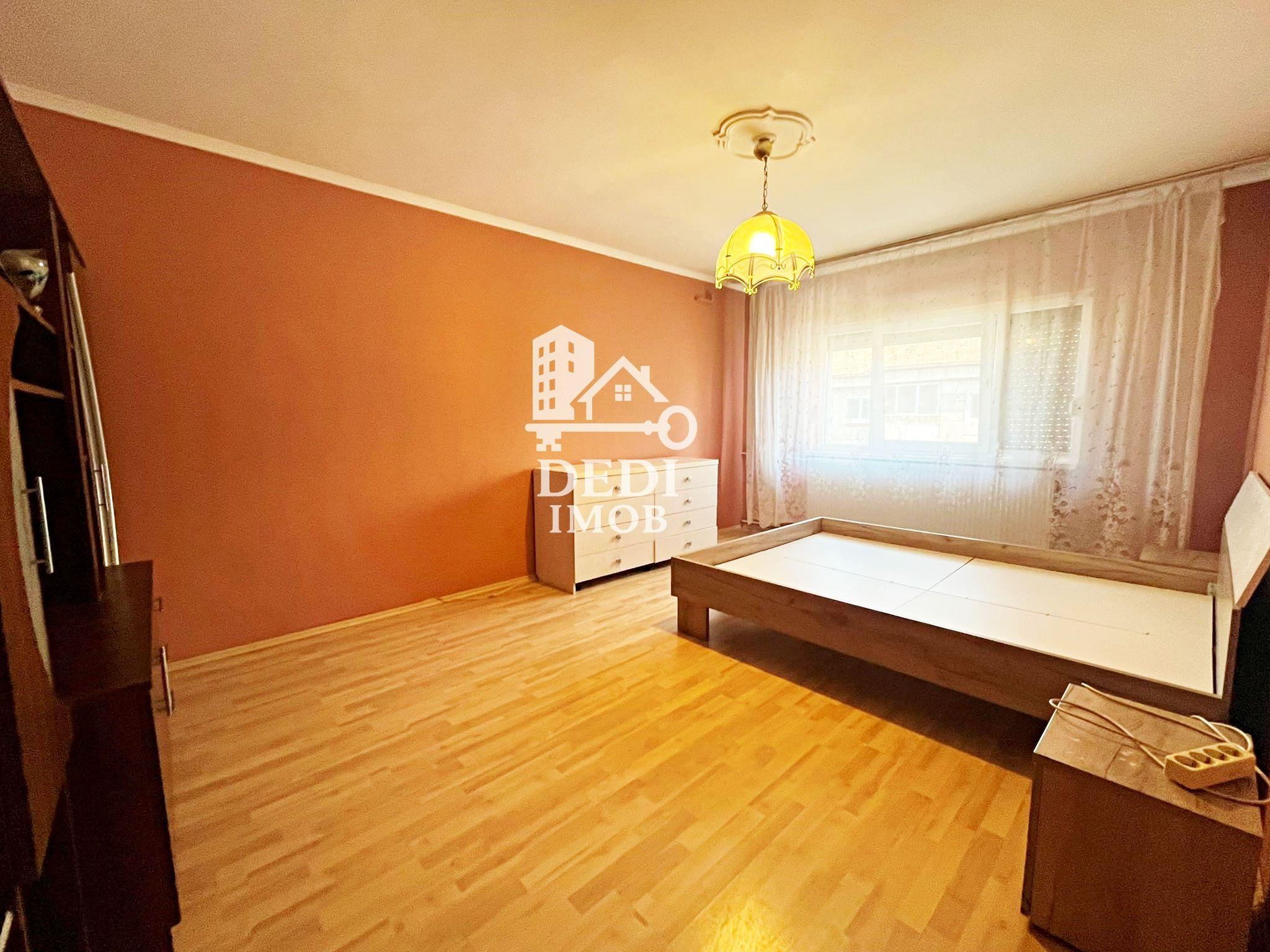 Apartament 3 camere de inchiriat in zona Iosia, Oradea - 2