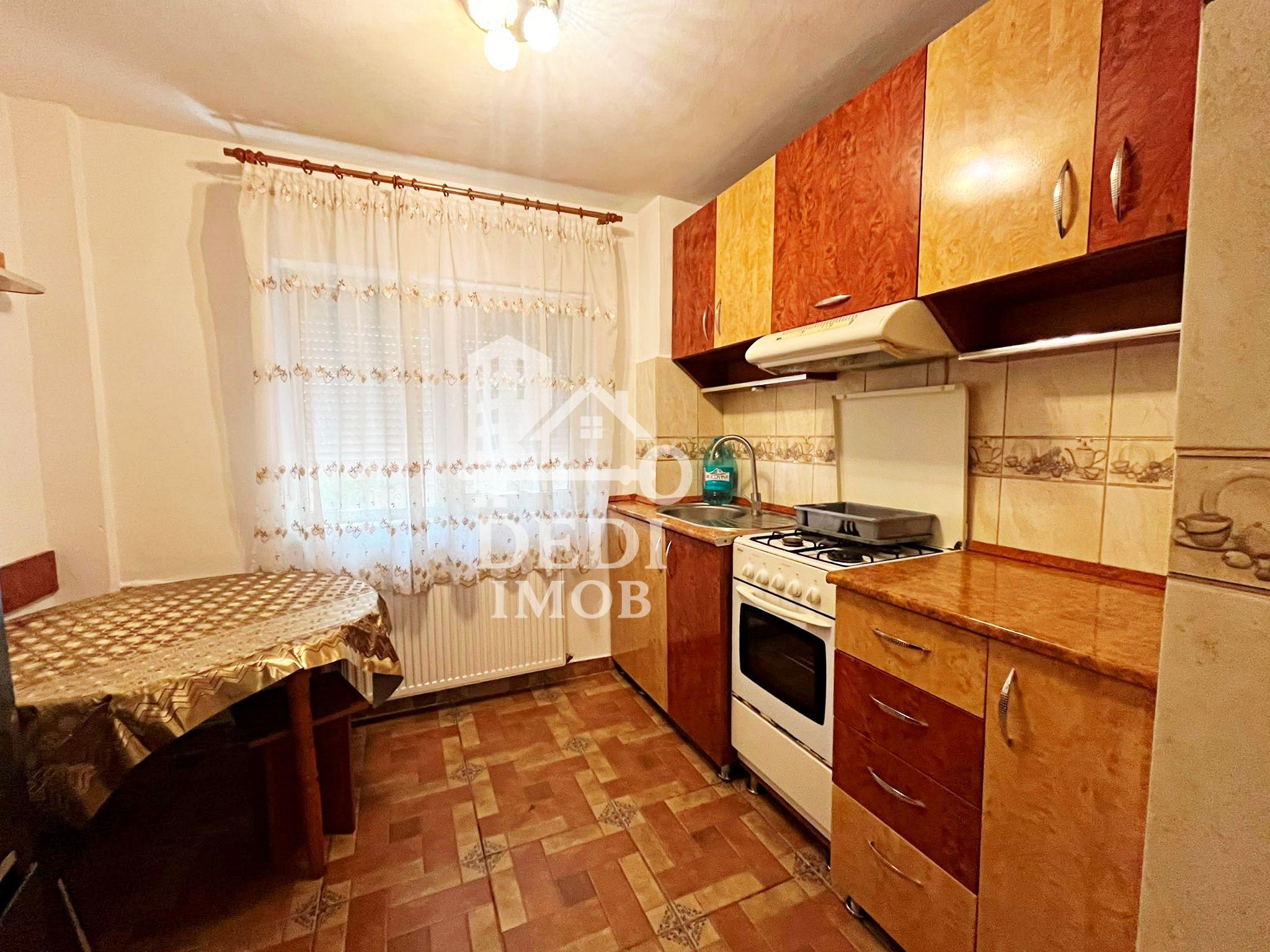Apartament 2 camere de inchiriat in zona Rogerius, Oradea - 6