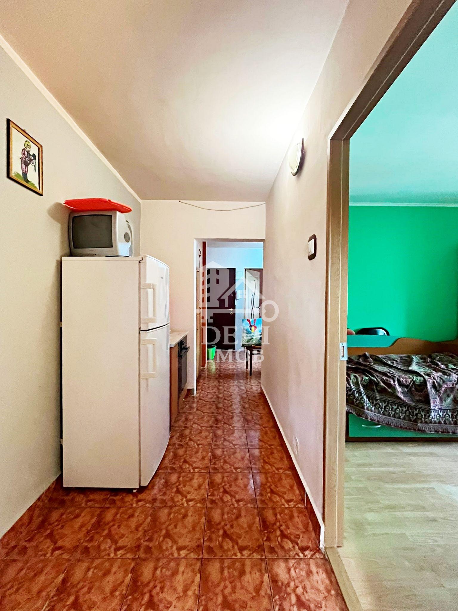 Apartament 3 camere de inchiriat in zona Calea Aradului, Oradea - 10