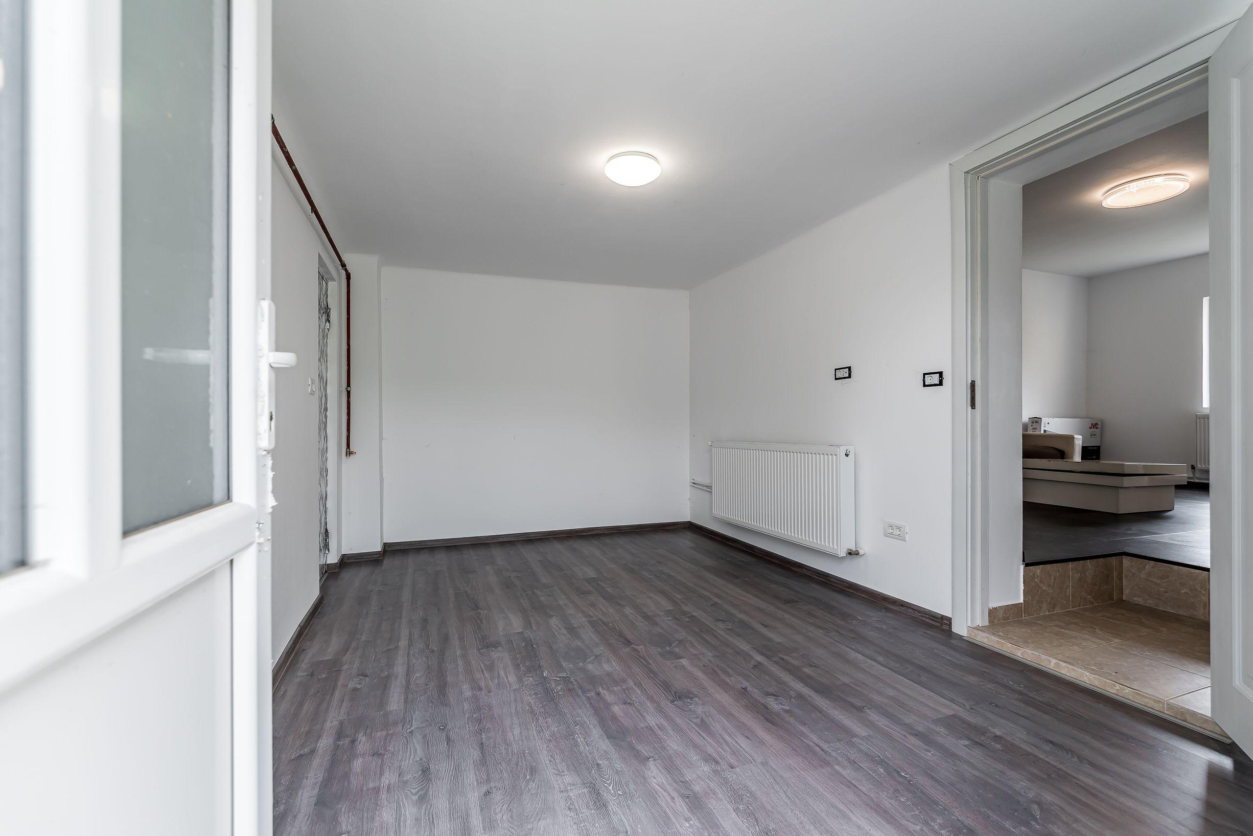 Casa cu potential multiplu cu teren generos pe strada Dunarii - 9