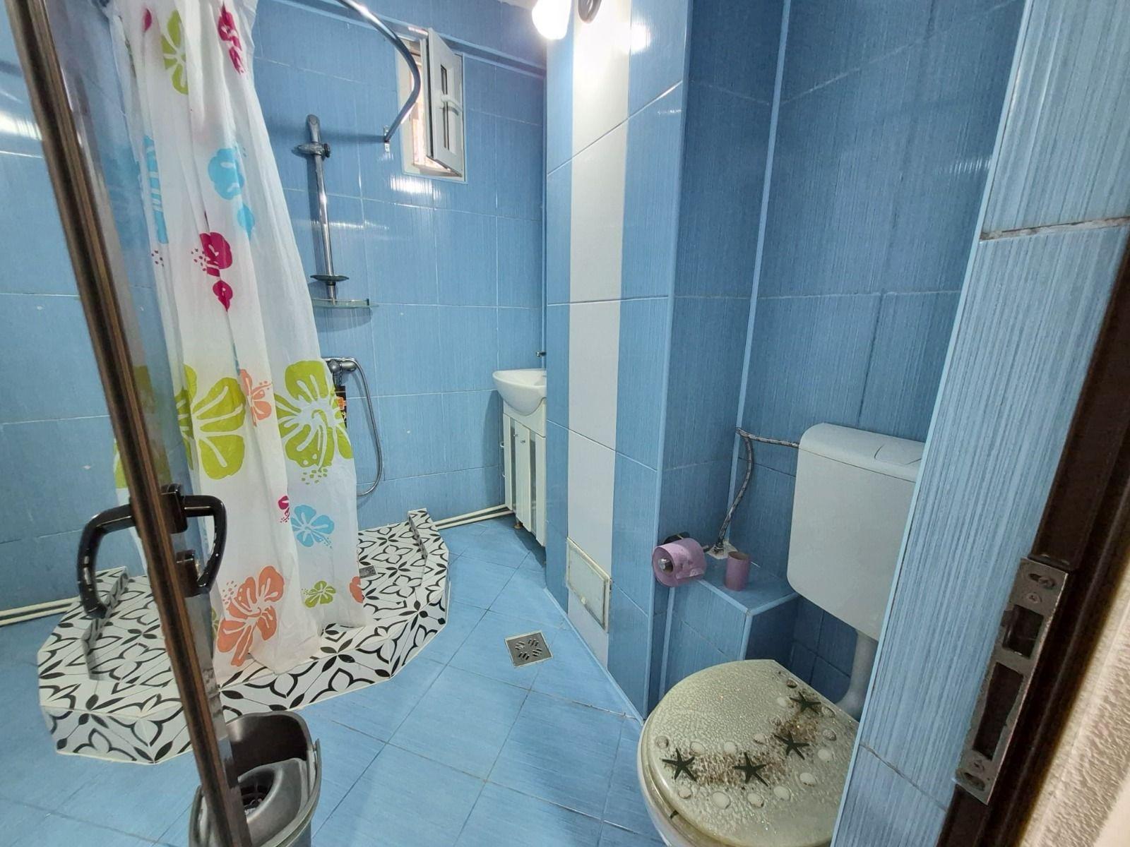 De inchiriat apartament cu 2 camere, Micro 17, parter, 345 euro - 2