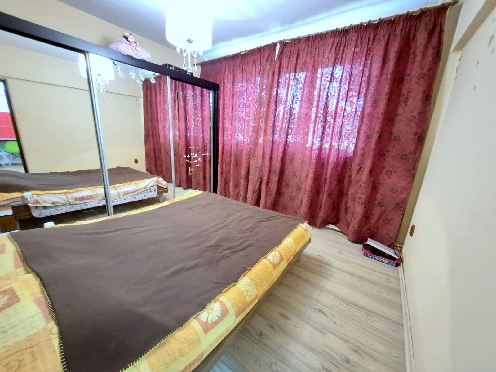 De inchiriat apartament cu 2 camere, Micro 17, parter, 345 euro - 3