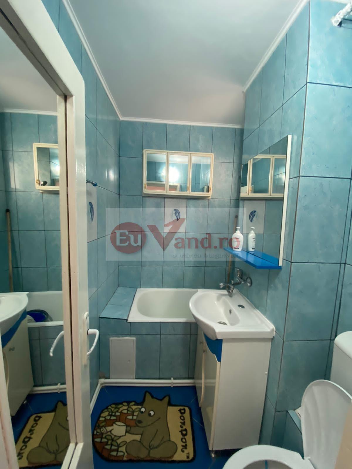 De vanzare apartament cu 2 camere mobilat si utilat, Micro 38, etaj 3 - 11