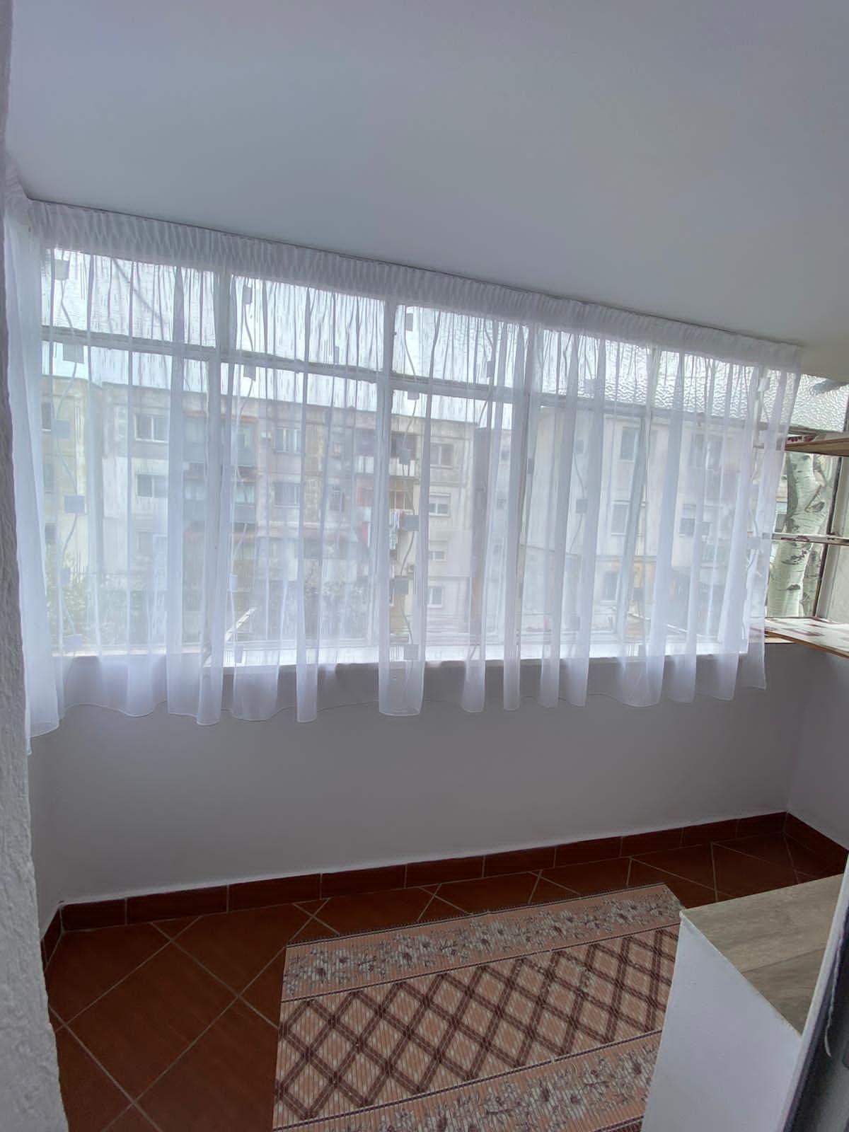 De vanzare apartament cu 2 camere mobilat si utilat, Micro 38, etaj 3 - 5