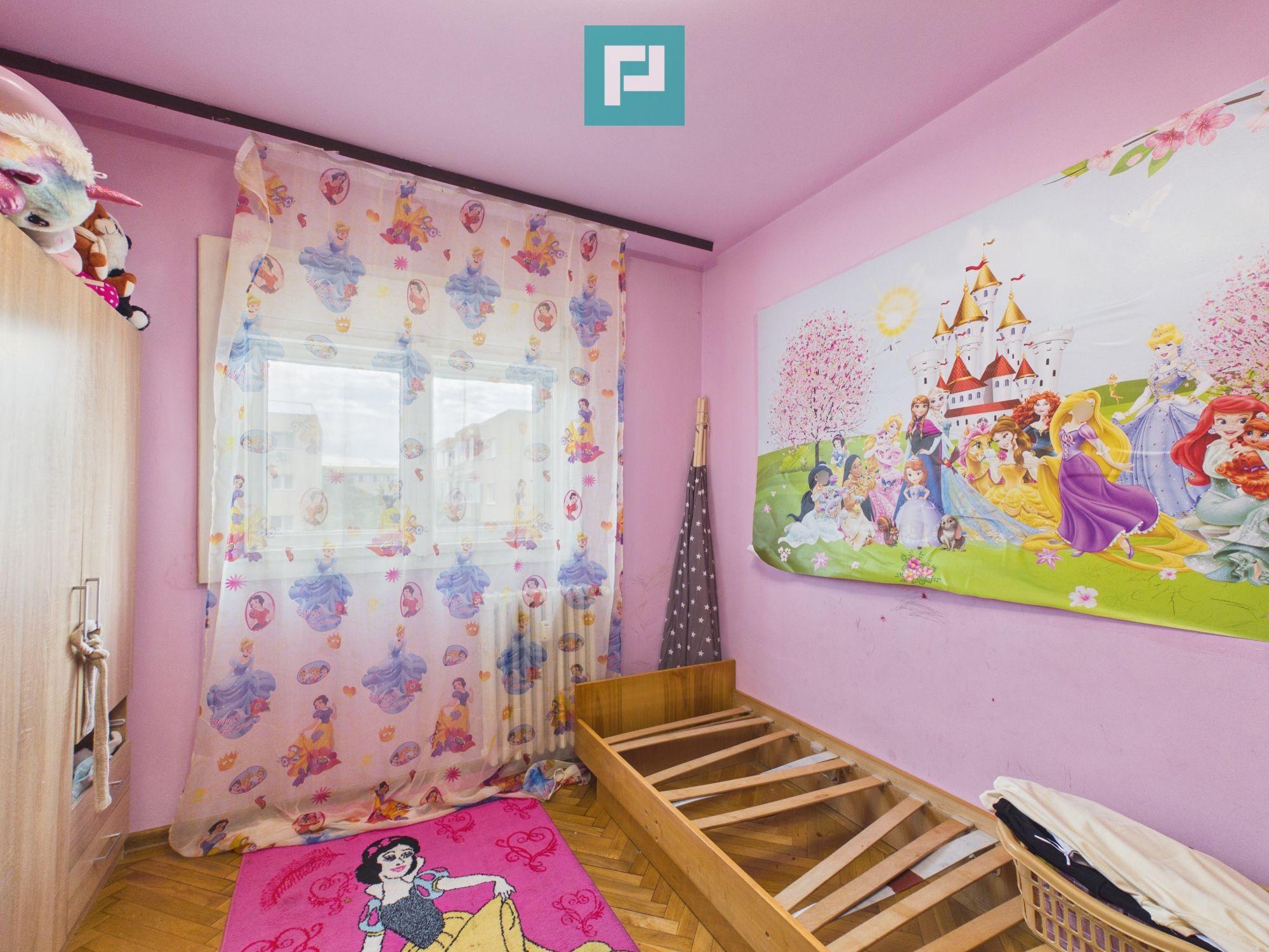 Apartament 3 camere Etaj 3 Zona Aurel Vlaicu - 10