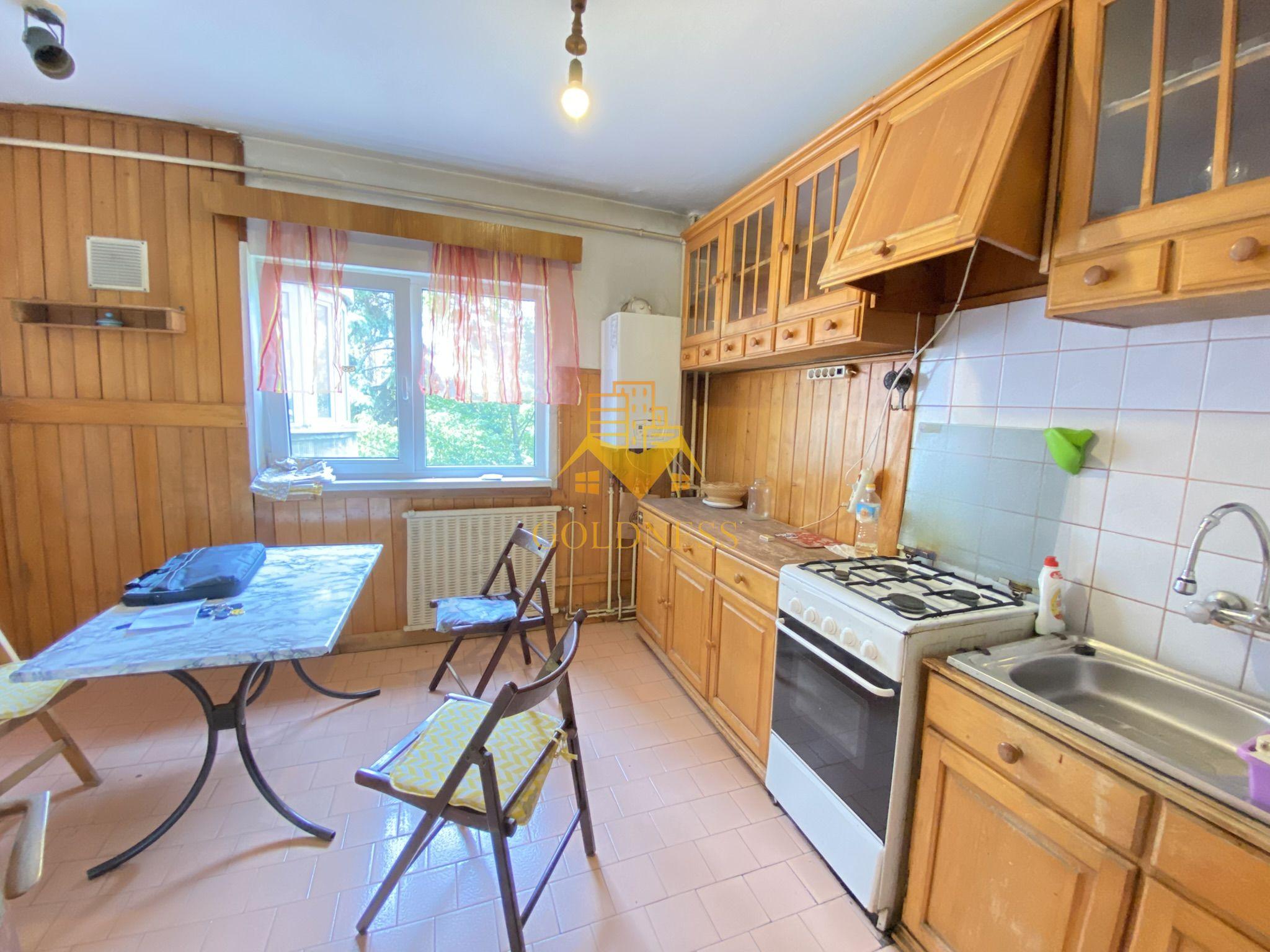 Apartament 3 camere decomandate etaj 2 Gradini Manastur zona Big Belly - 4