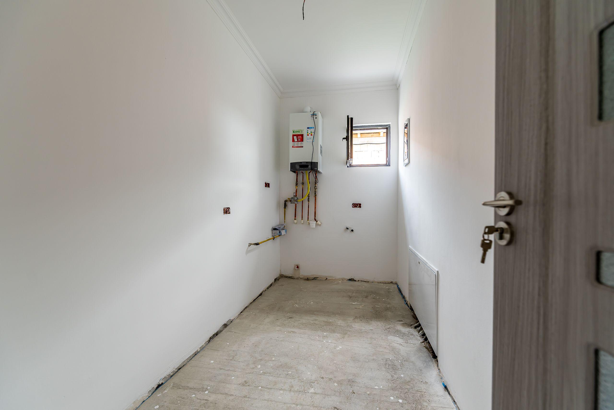 Casă nouă 4 camere, ideală pentru familie. Toate utilitățile - 6