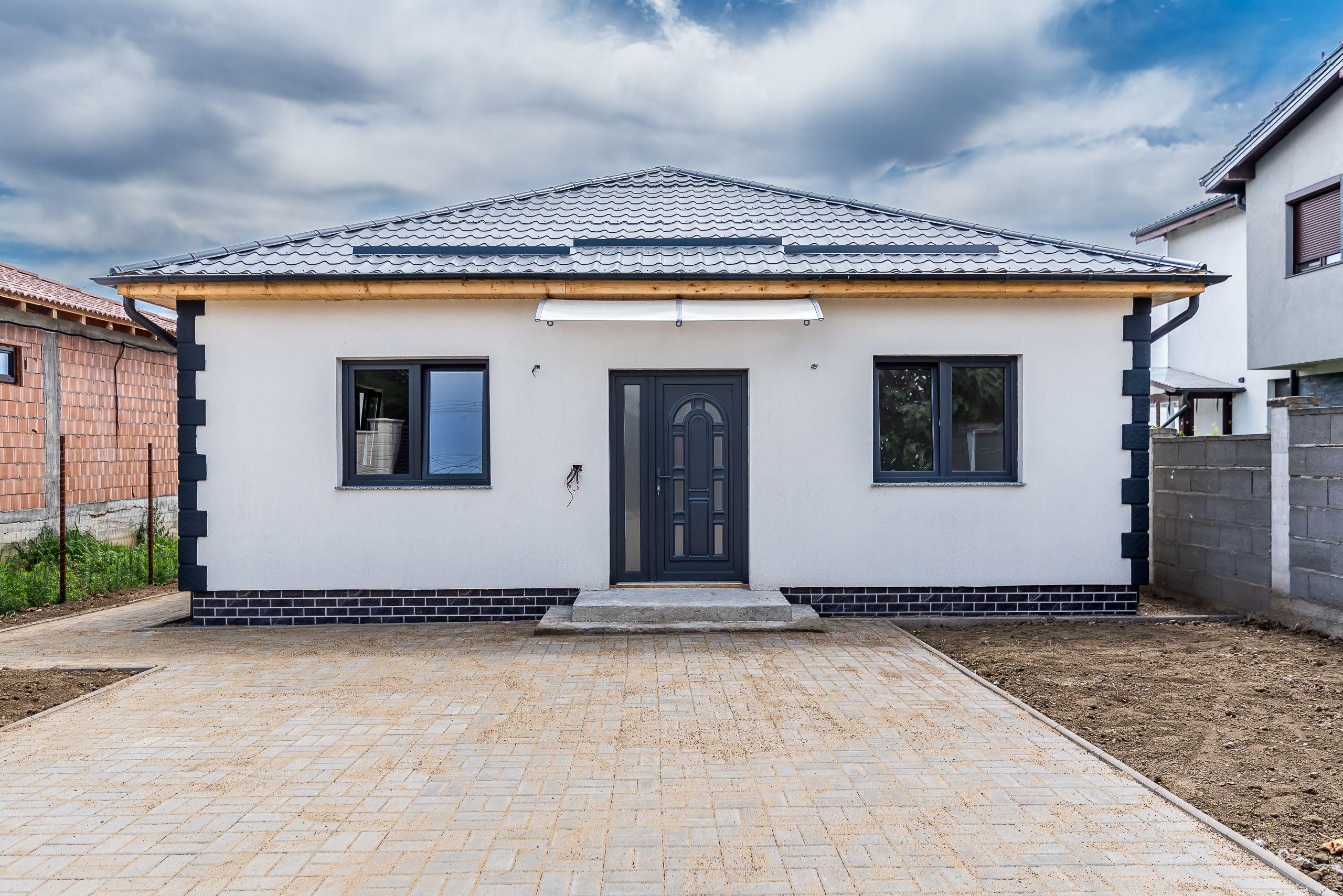 Casă nouă 4 camere, ideală pentru familie. Toate utilitățile - 1
