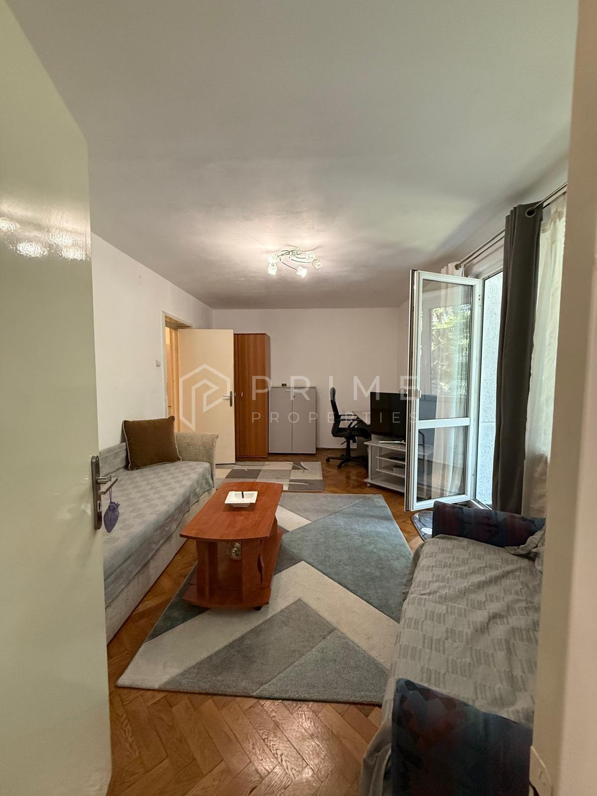 Apartament cu 3 camere decomandate- Ideal pentru studenti - Zona Tudor - 2