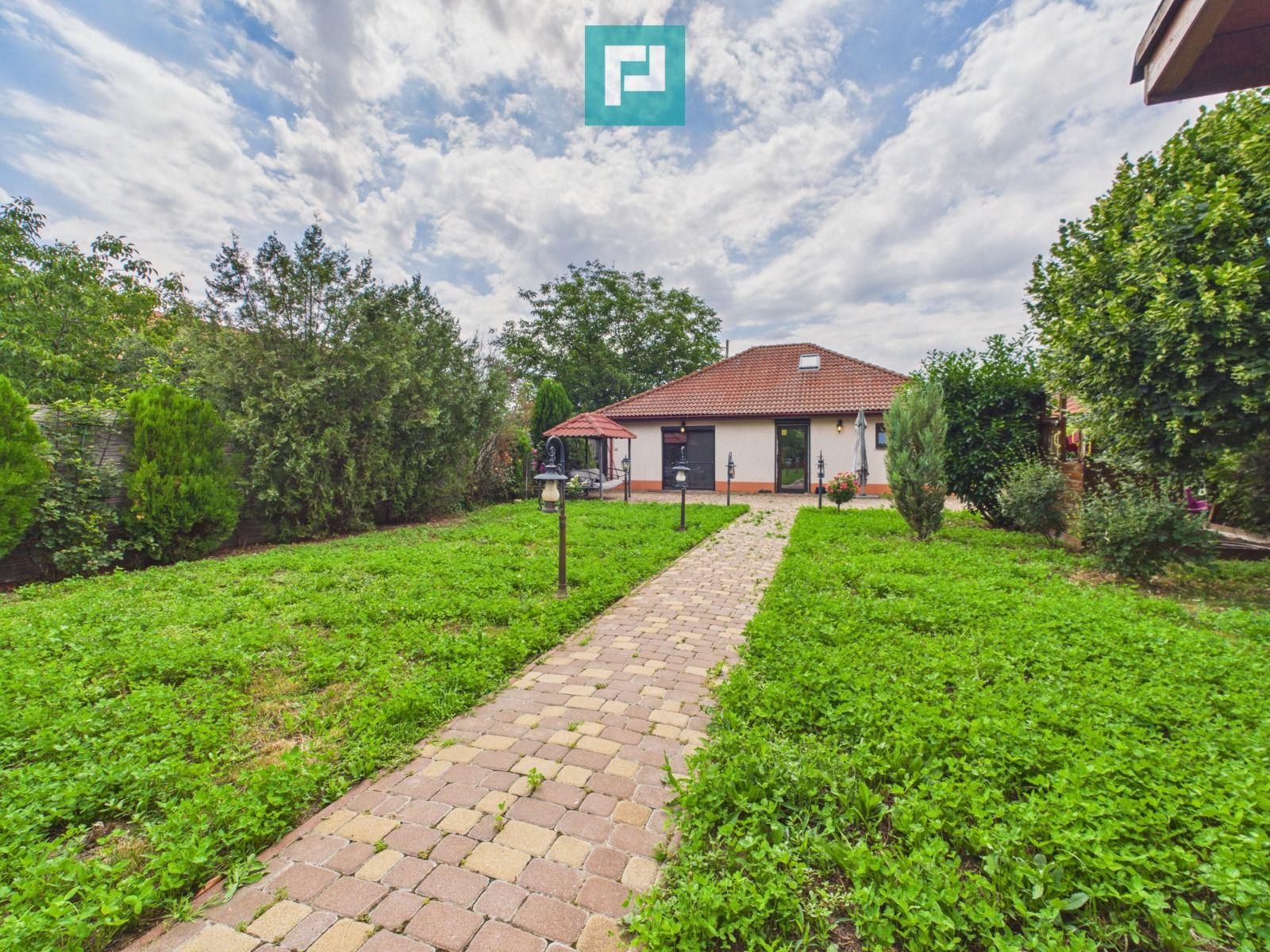 Casă individuală cu iaz, saună, gradină | Săcălaz - 2