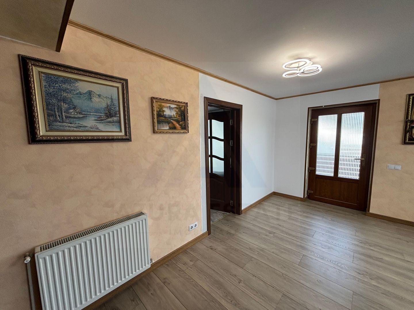 Casa la cheie 5 camere 350 mp curte libera 4 bai P+1+M Arhitectilor - 14