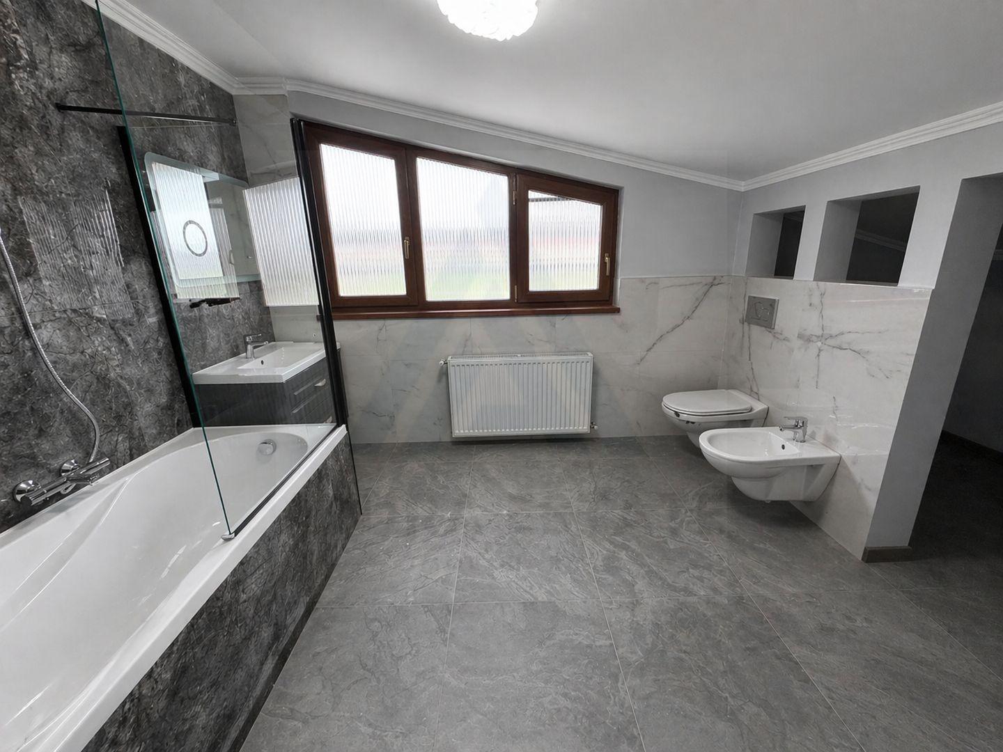 Casa la cheie 5 camere 350 mp curte libera 4 bai P+1+M Arhitectilor - 16
