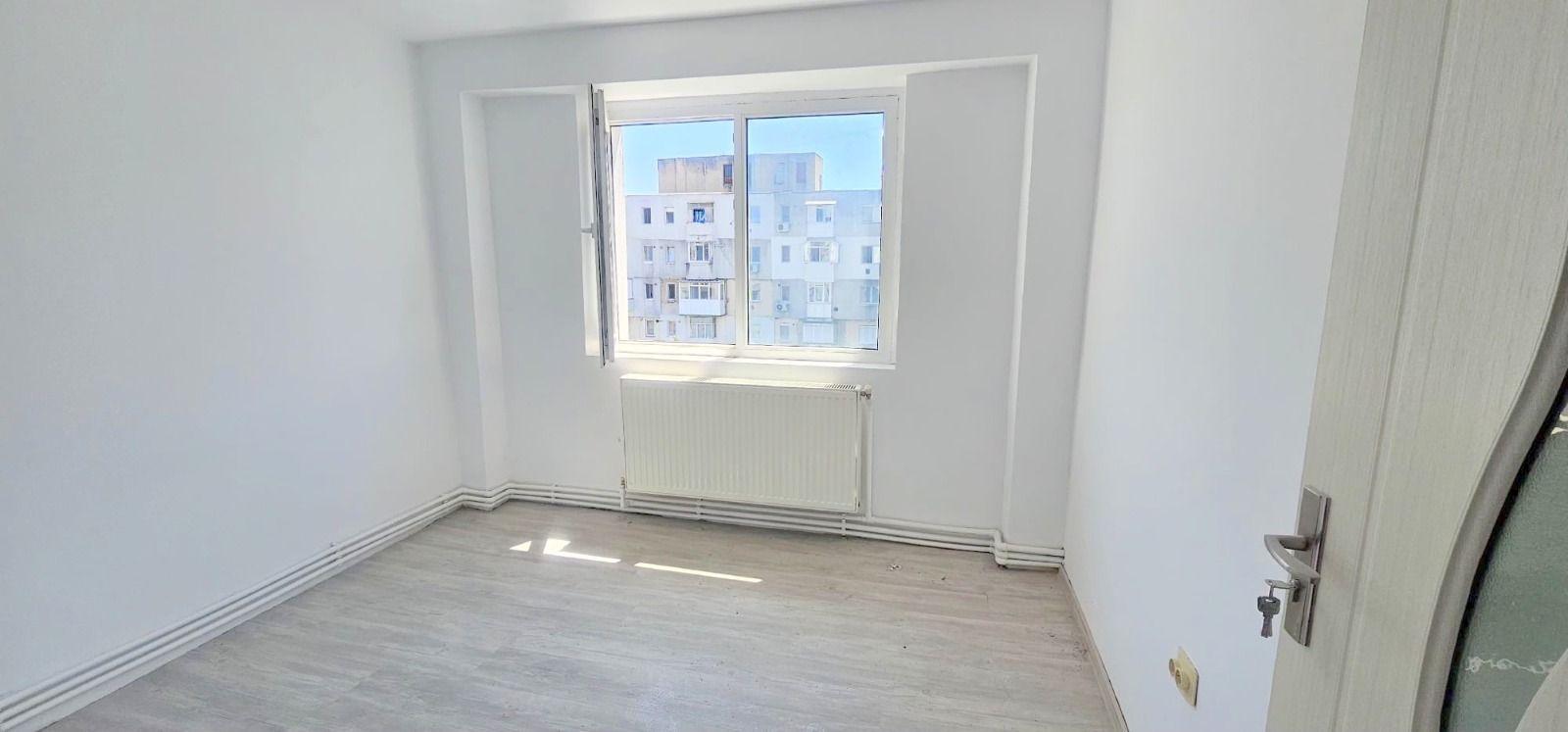 De vanzare apartament cu 2 camere, renovat, etaj9, Viziru 3, 43.000 euro - 3