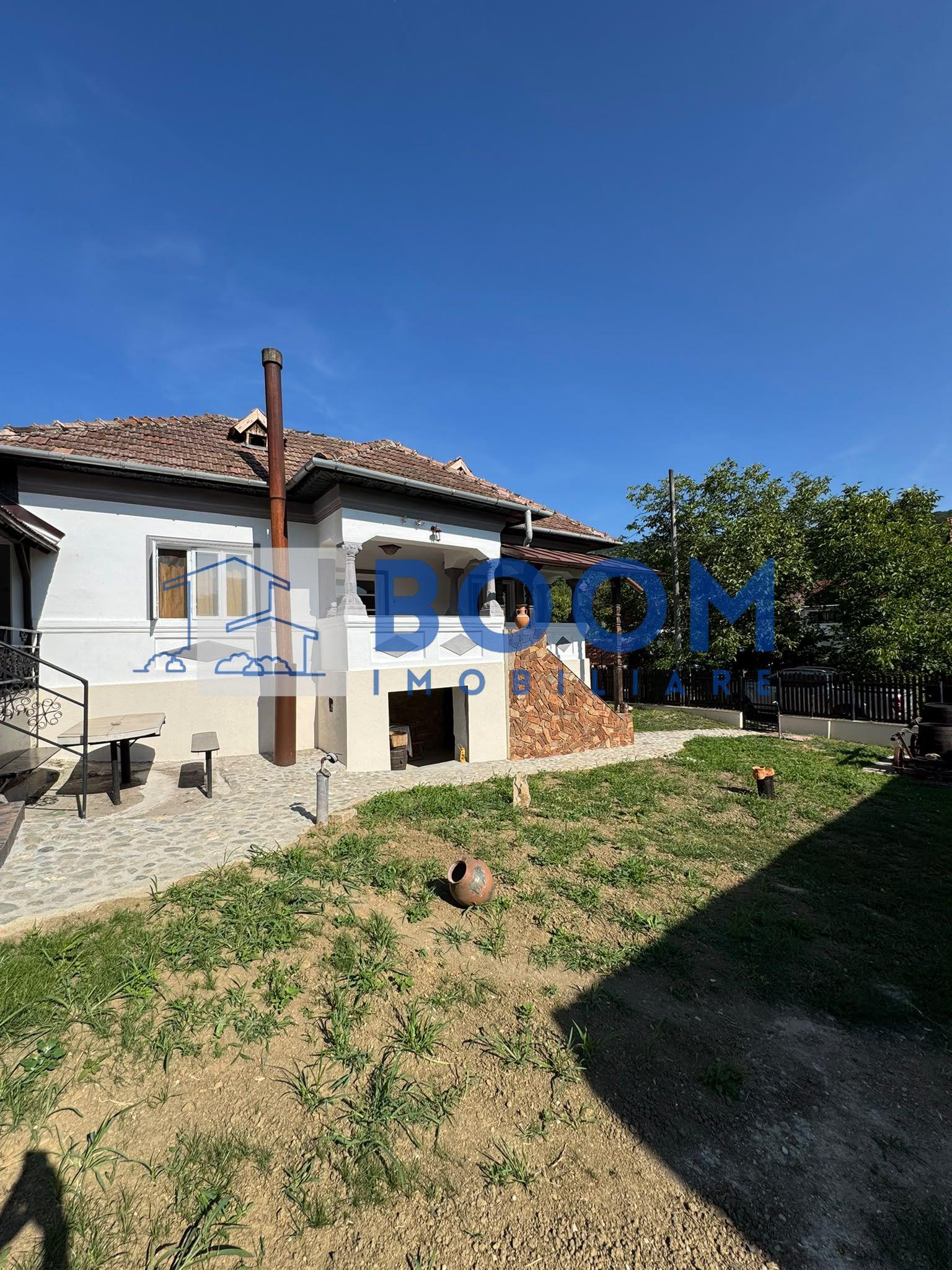 Conac Boieresc | Restaurat | Teren 2000 m - 2