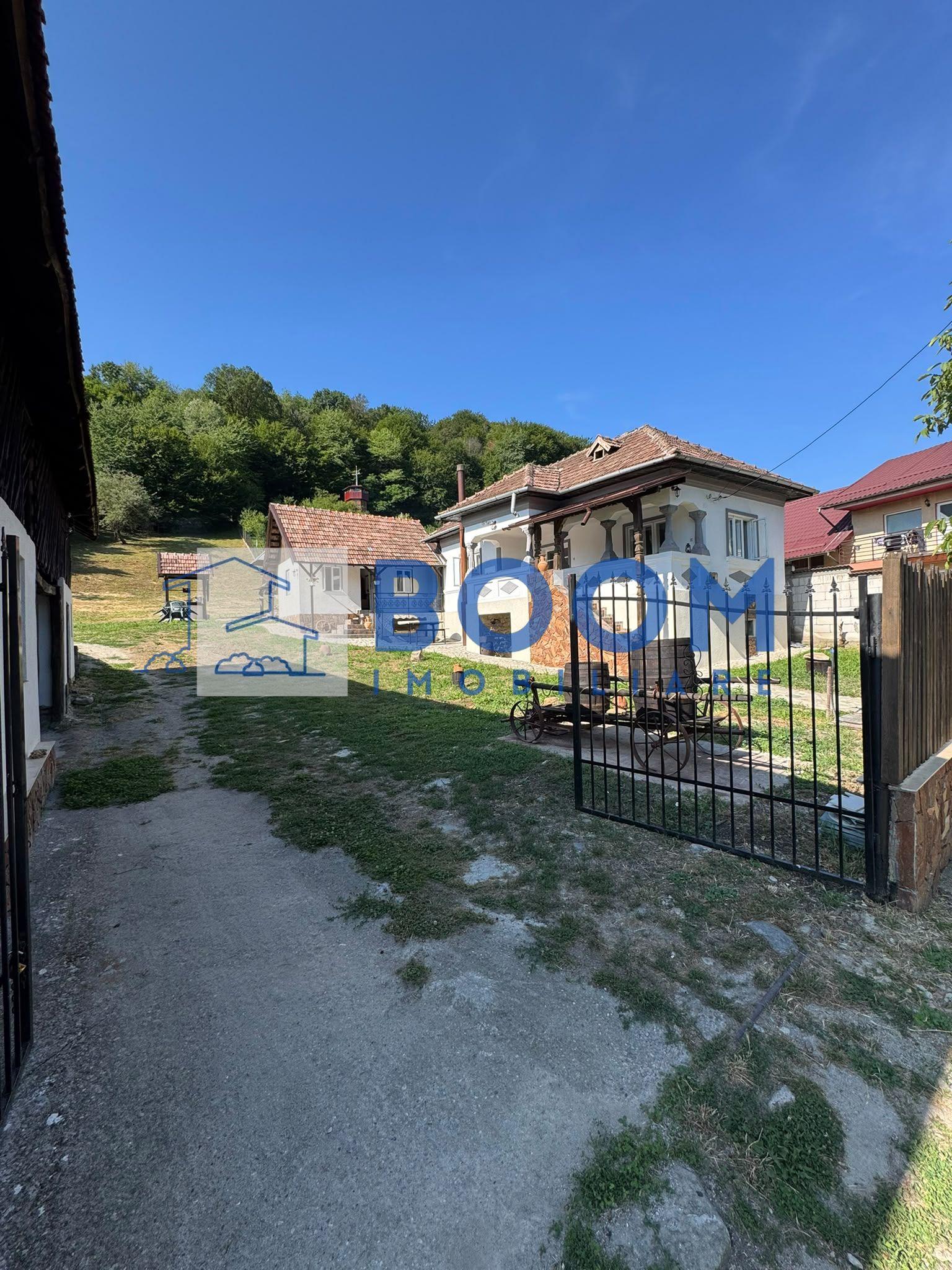 Conac Boieresc | Restaurat | Teren 2000 m - 3
