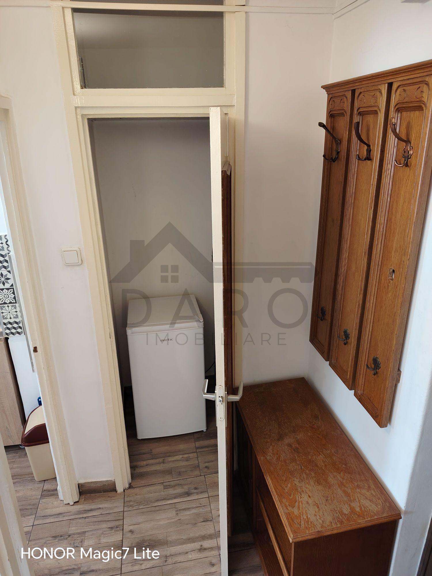Închiriere garsoniera in Tg Mureș . etajul 1 Dâmbu Pietros. Zona liniștită . Imediat ocupabil - 3