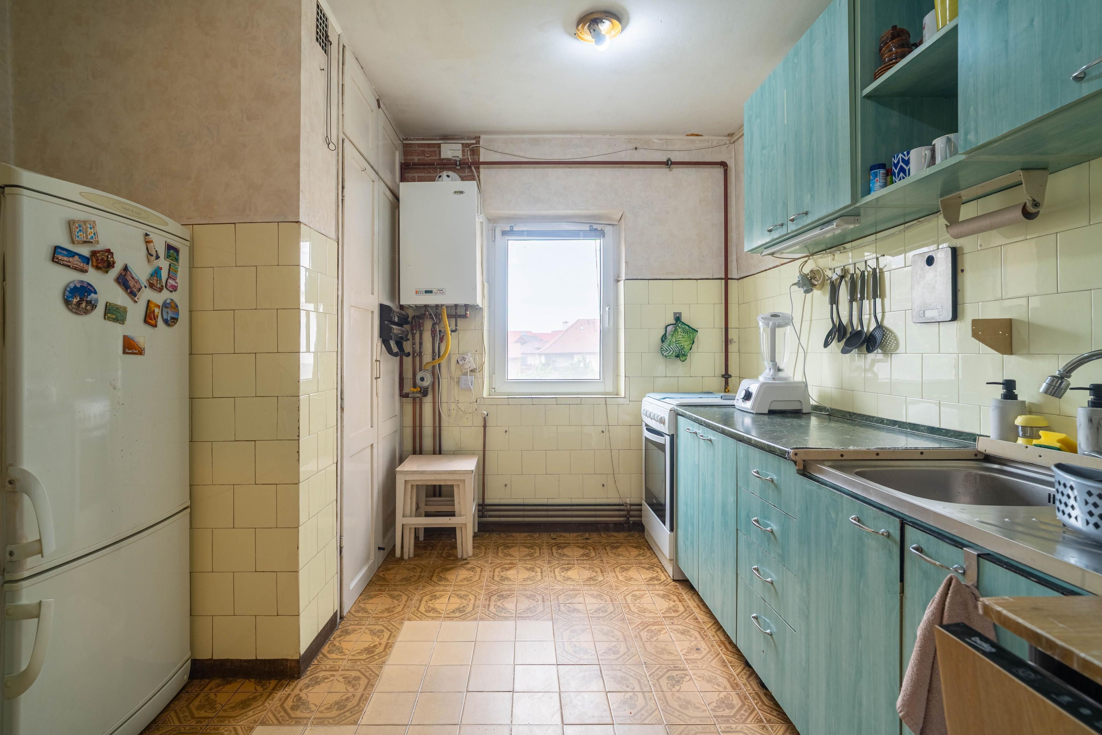 Apartament spațios cu 4 camere, etaj 2 – Zona Boul Roșu 0% COMISION - 1