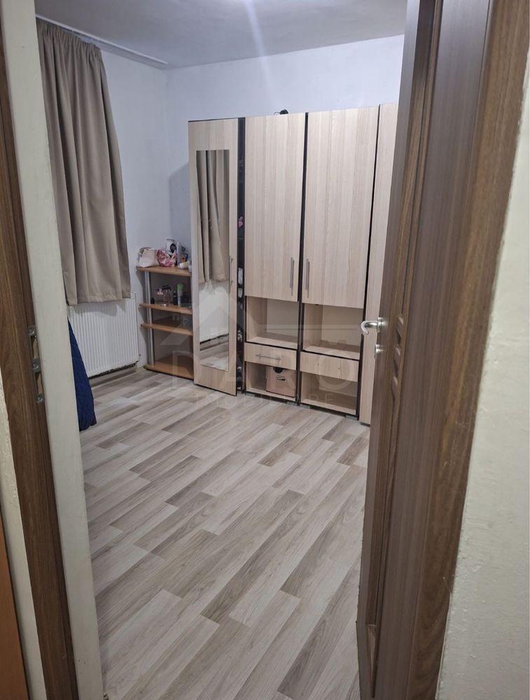 Vând apartament cu 3 camere zona Dâmbu Pietros aproape de bulevard . - 3