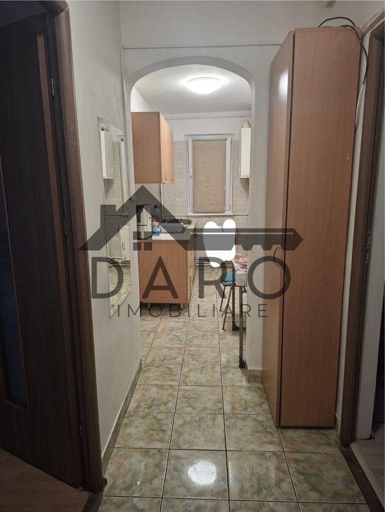 Vând apartament cu 3 camere zona Dâmbu Pietros aproape de bulevard . - 6