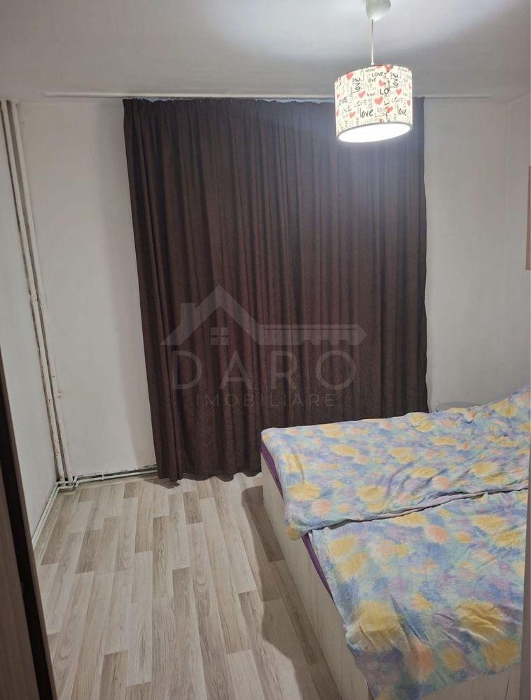 Vând apartament cu 3 camere zona Dâmbu Pietros aproape de bulevard . - 2