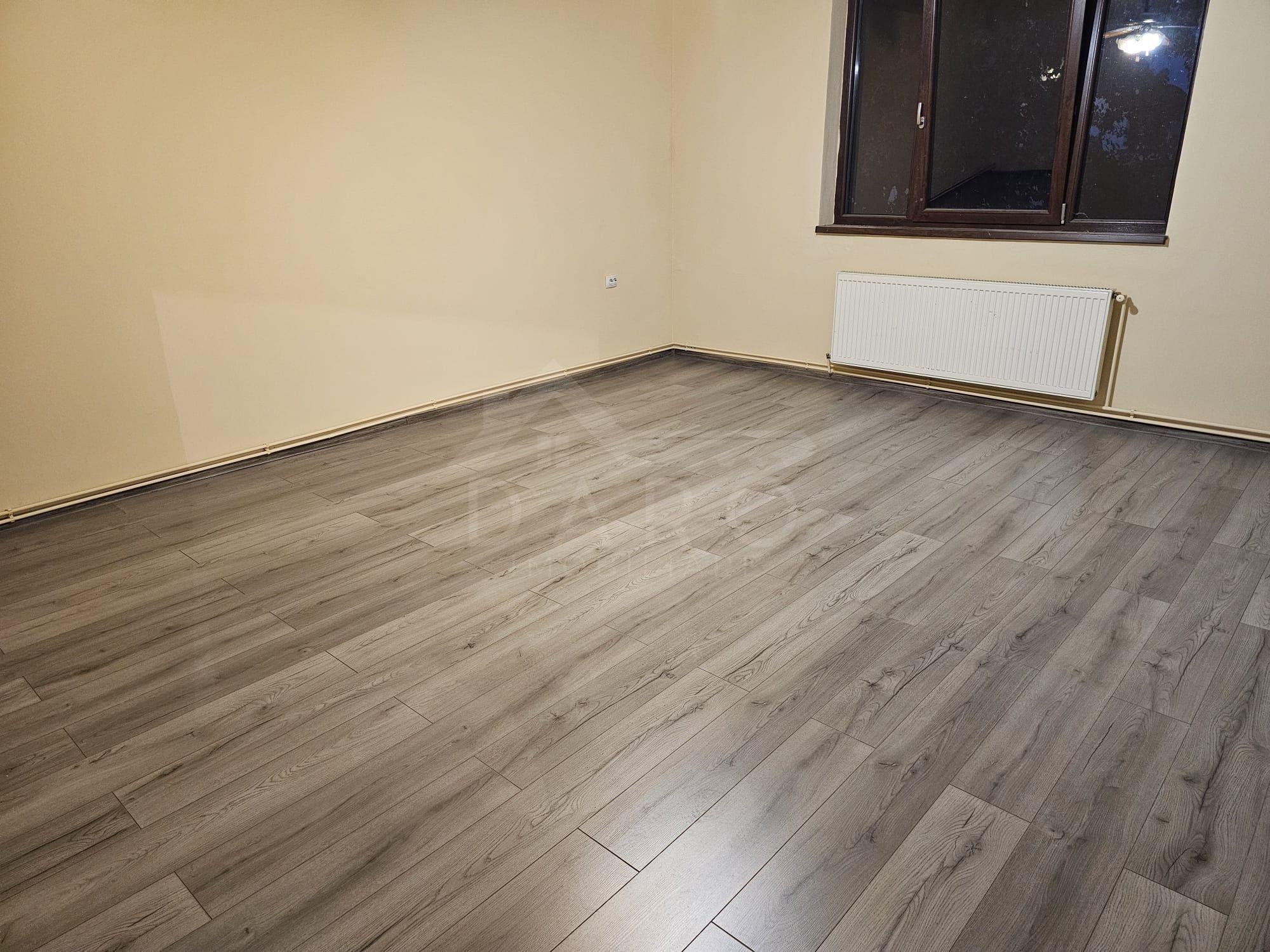 De vanzare casă lingă cetate - 8