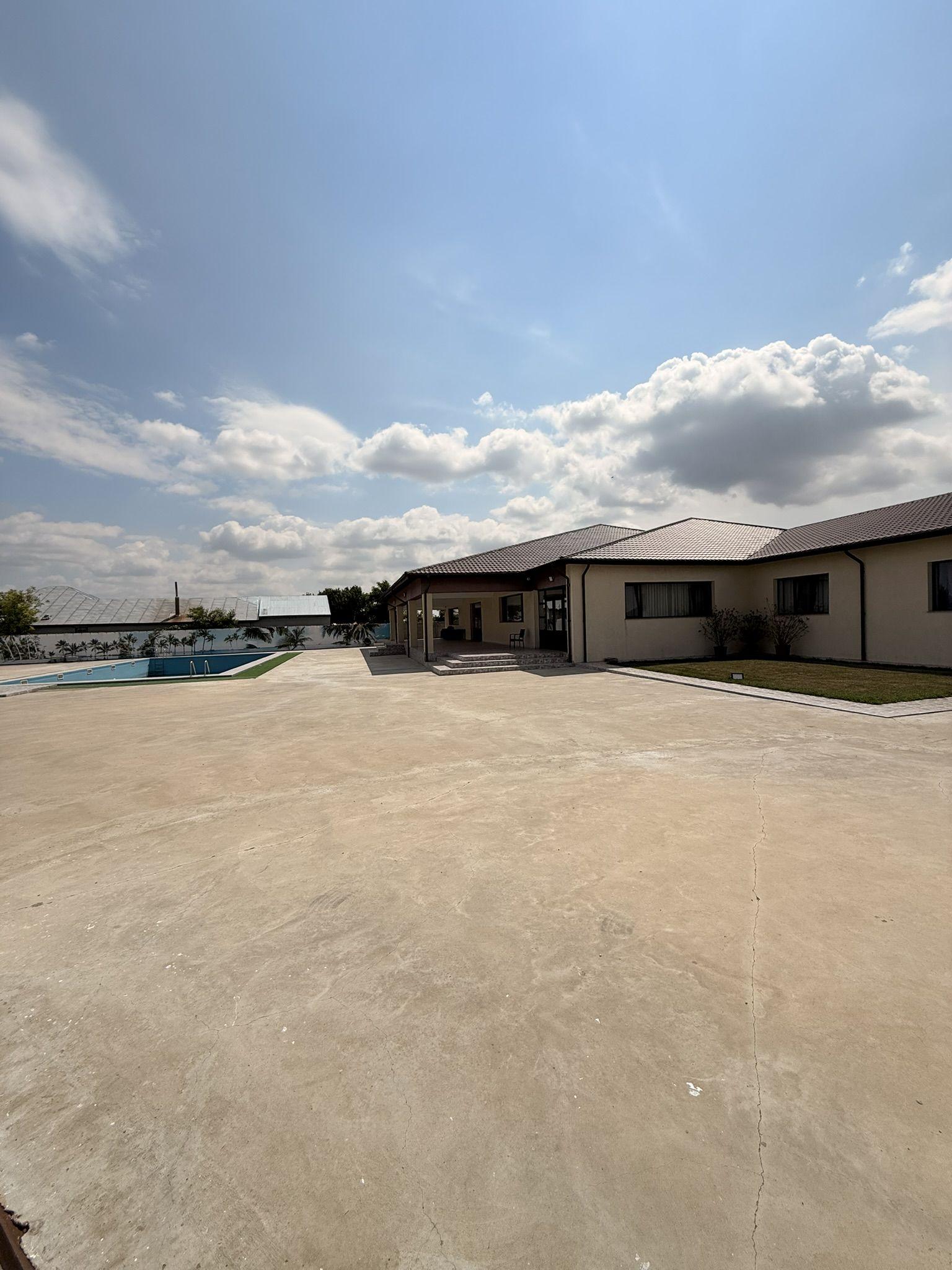 Oportunitate de Investiție: Salon de Evenimente cu Piscină – comuna Pechea - 3