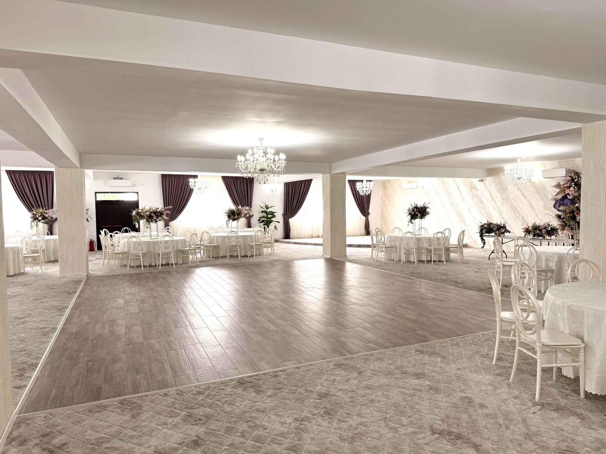 Oportunitate de Investiție: Salon de Evenimente cu Piscină – comuna Pechea - 10