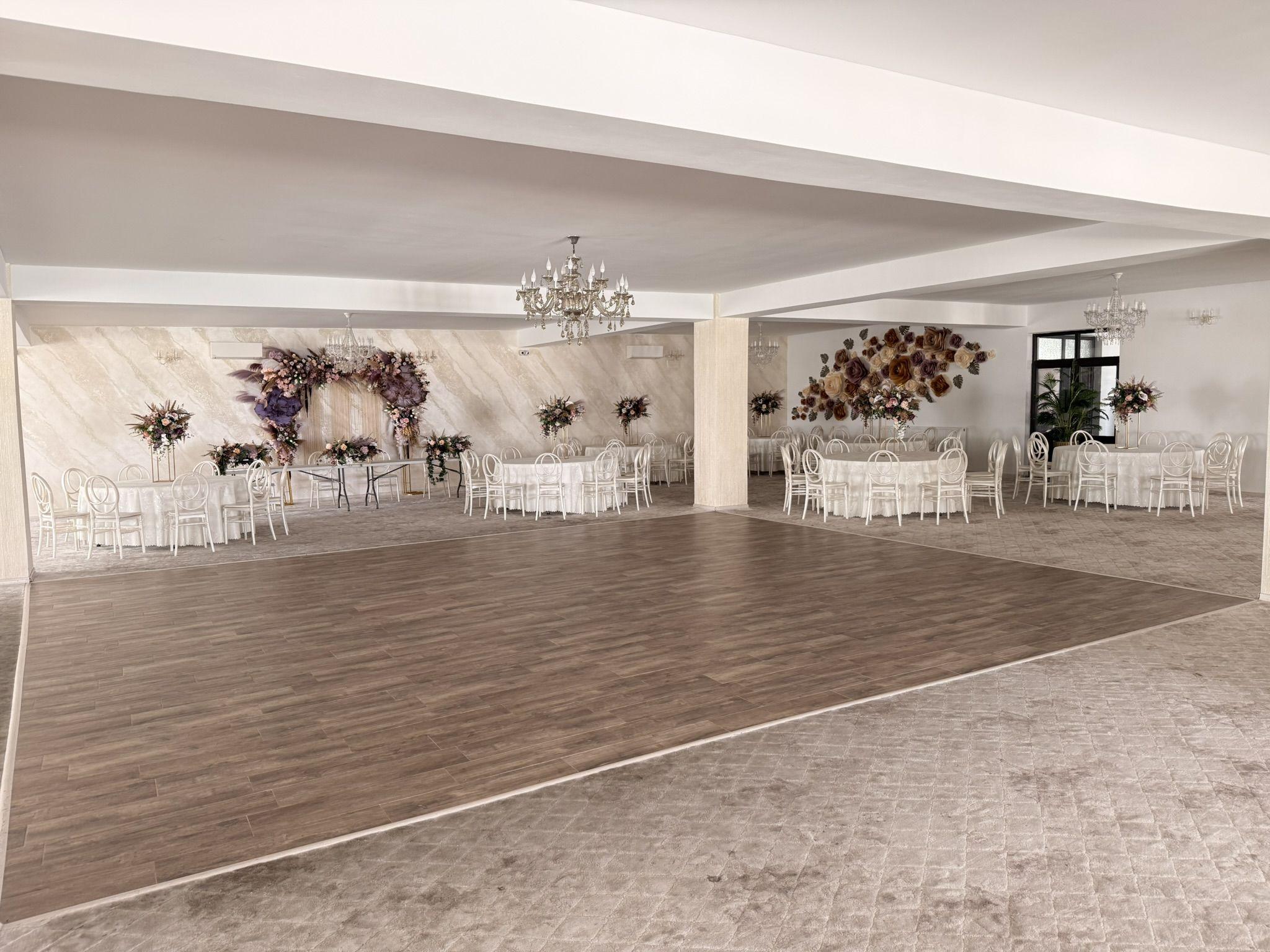 Oportunitate de Investiție: Salon de Evenimente cu Piscină – comuna Pechea - 6