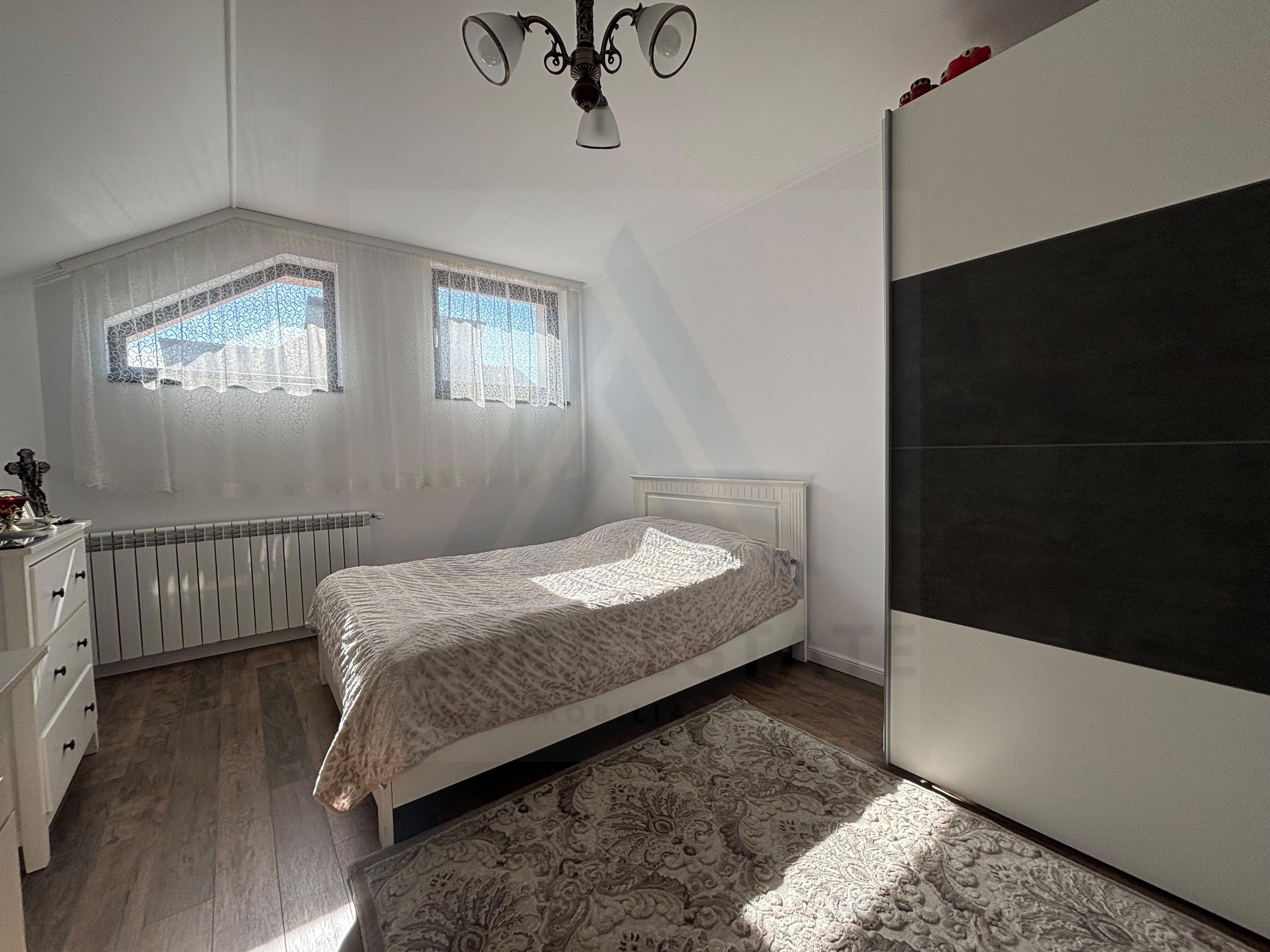 Casa individuala ultrafinisata 200 mp utili si teren 462 mp Selimbar - 8