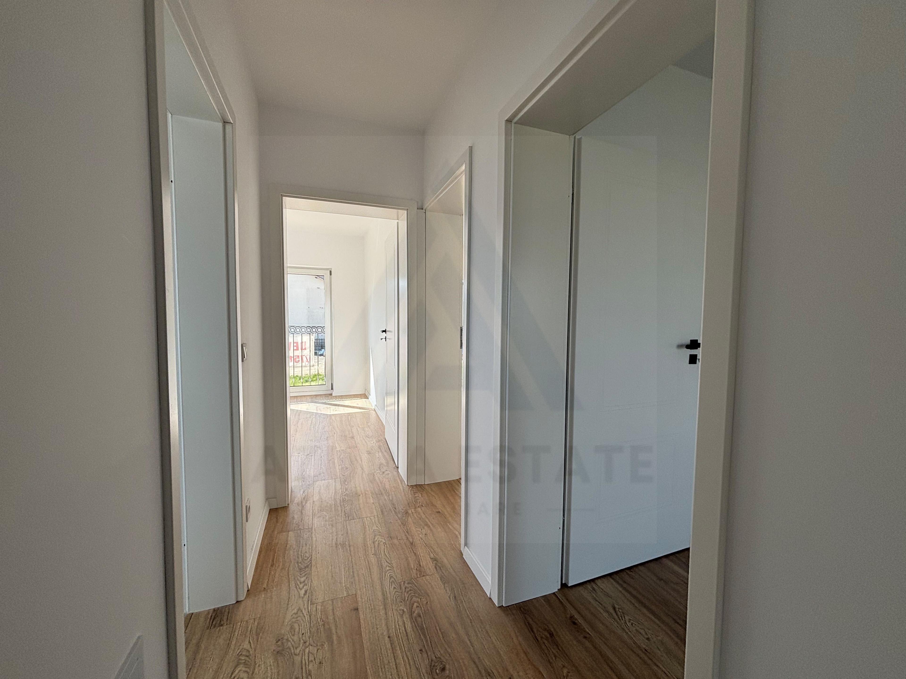 Casa 4 camere finisata la cheie cu teren 220 mp in Selimbar - 8