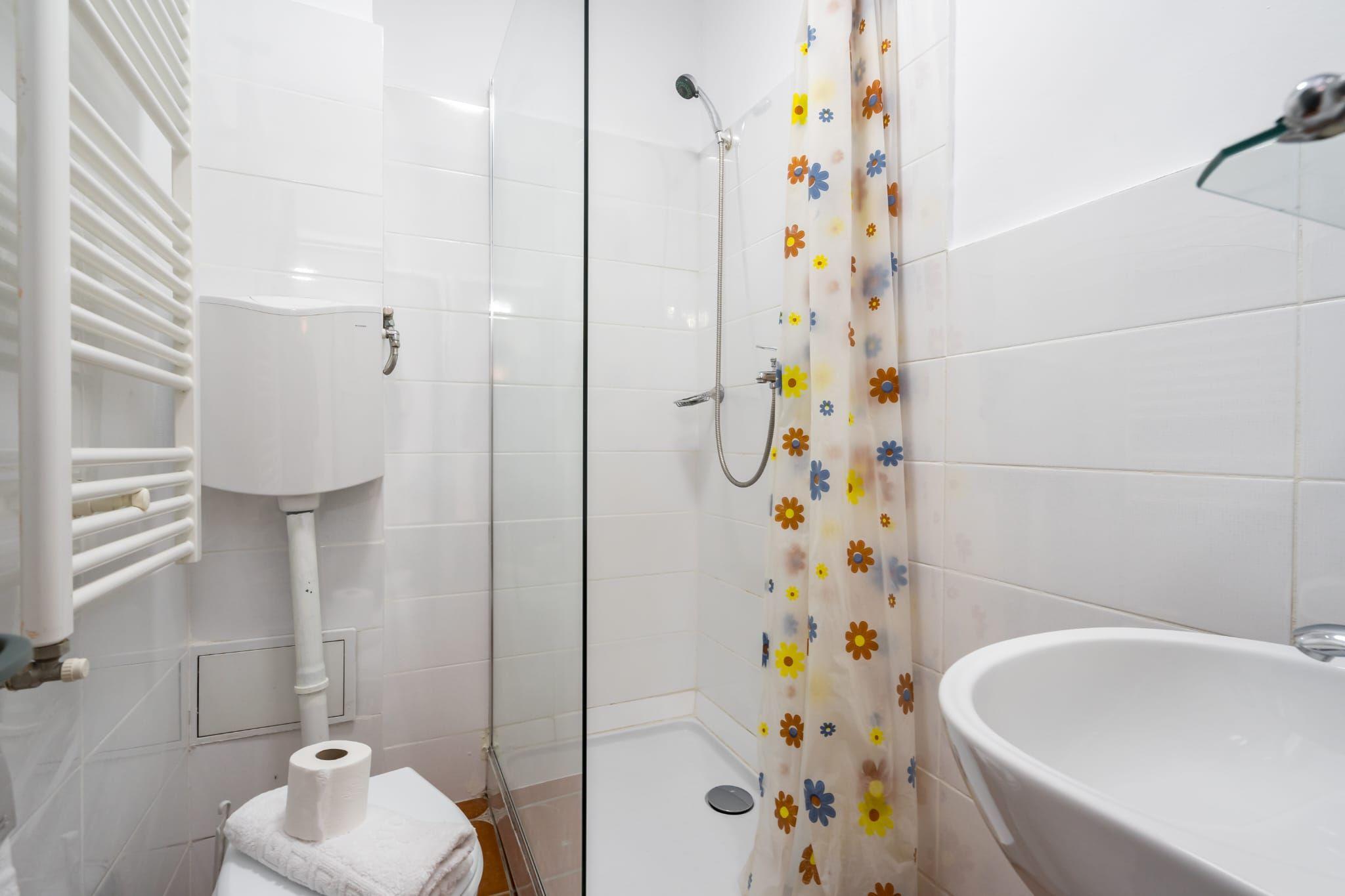 Hotel 3 stele - Ultracentral - Mantuleasa - Plantelor - 3
