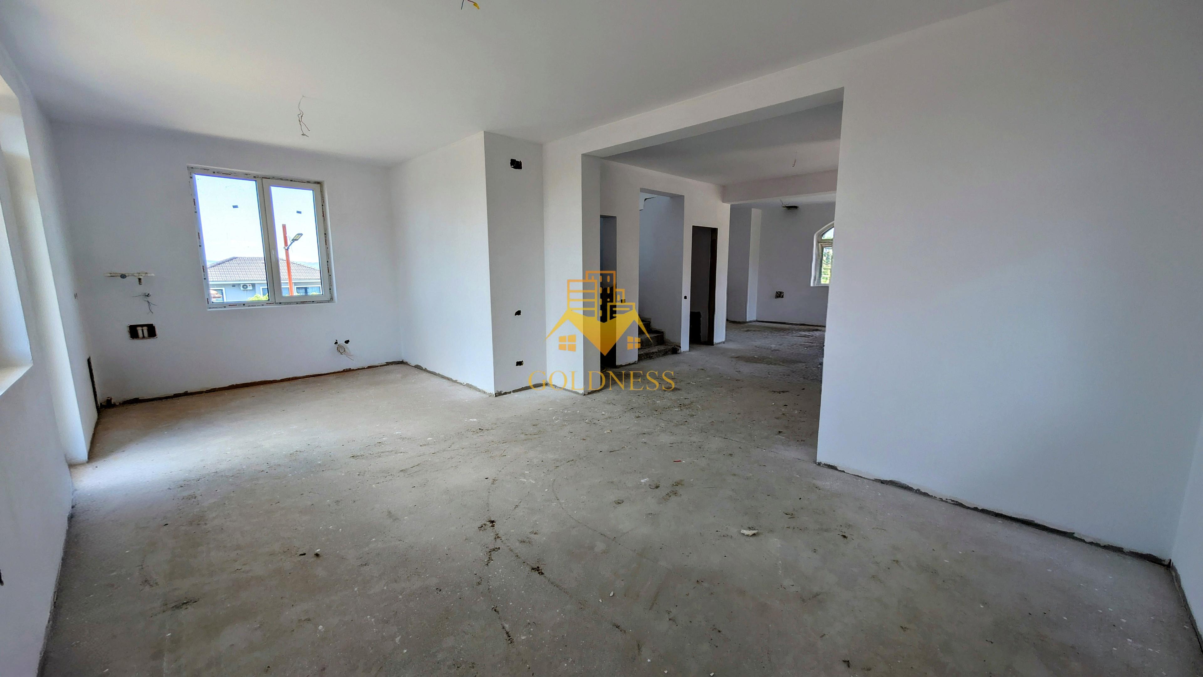 Vila, 4 Camere, Dezmir, Constructie Noua, 450 mp, 4 Bai, 2 Parcari - 4