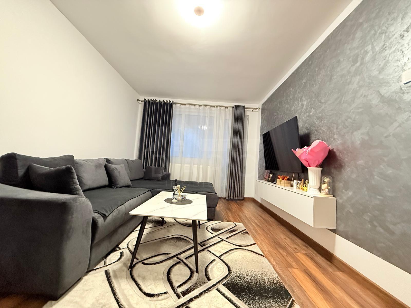 Apartament 2 camere decomandat Libertății Etaj 2 bloc cu doua lifturi - 1
