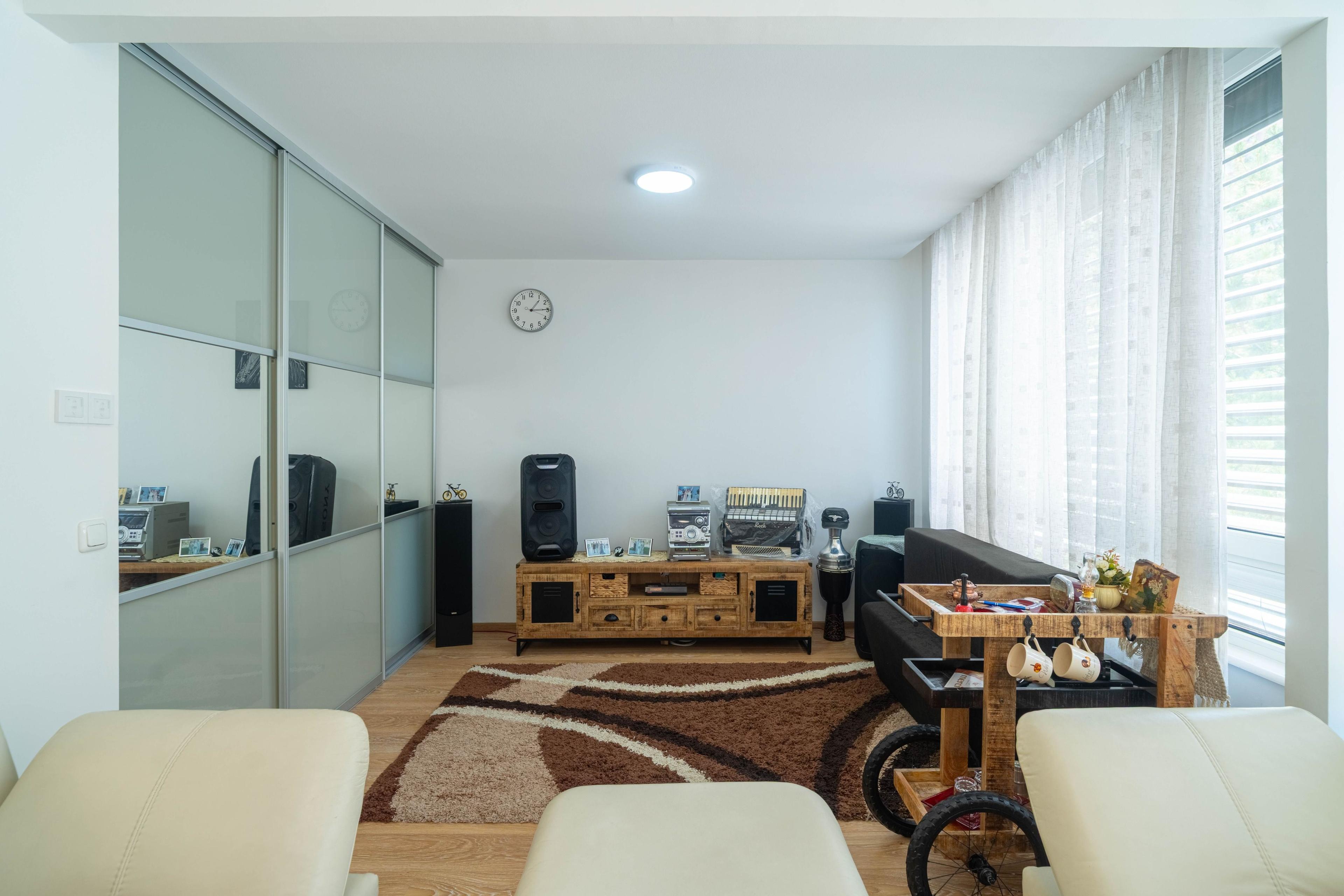 Apartament 2 camere cu lift și cheltuieli mici - 2
