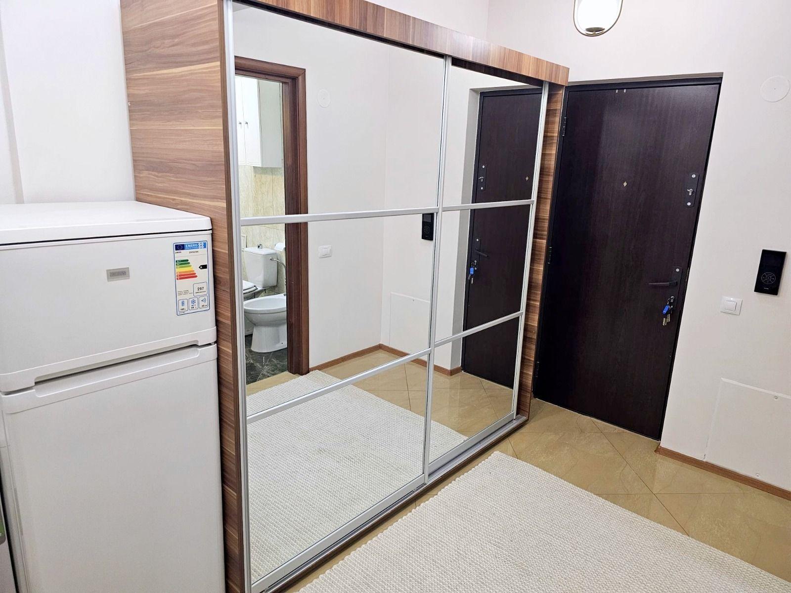 De inchiriat o camera Italian Residence, etaj 9/12, 420 euro - 8