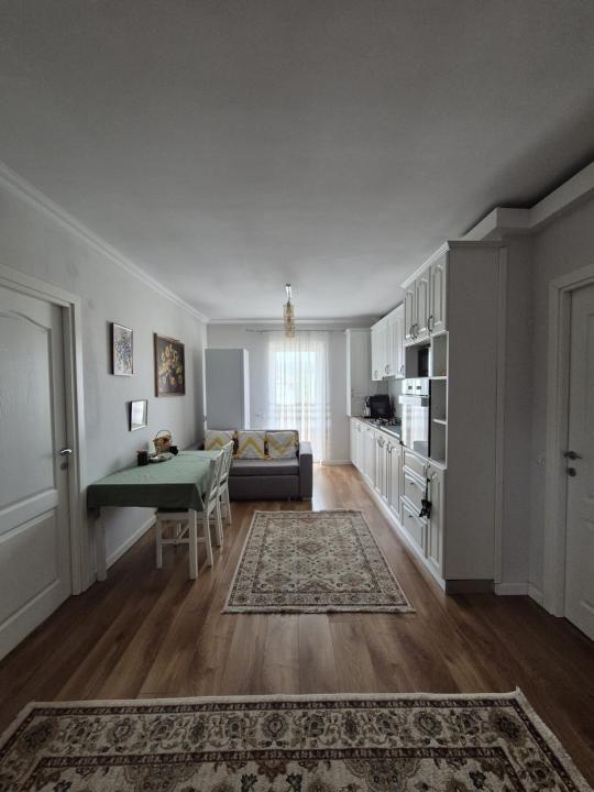Apartament 3 camere l la cheie l Su 56 mp l Parcare l Florilor - 1