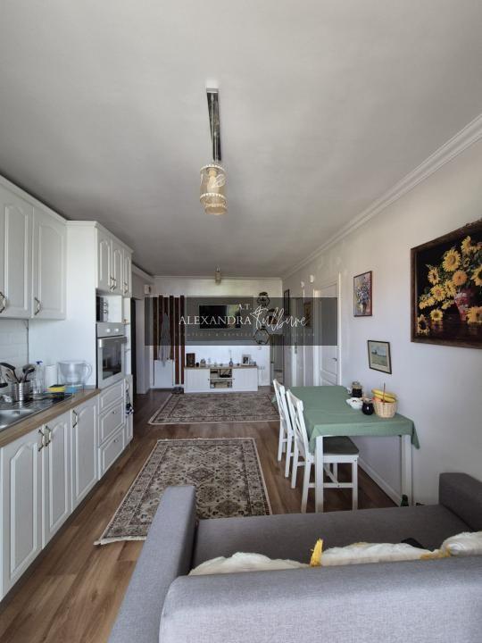 Apartament de vanzare 3 camere, 66 mp, 2 bai, balcon, 2 parcari - 2